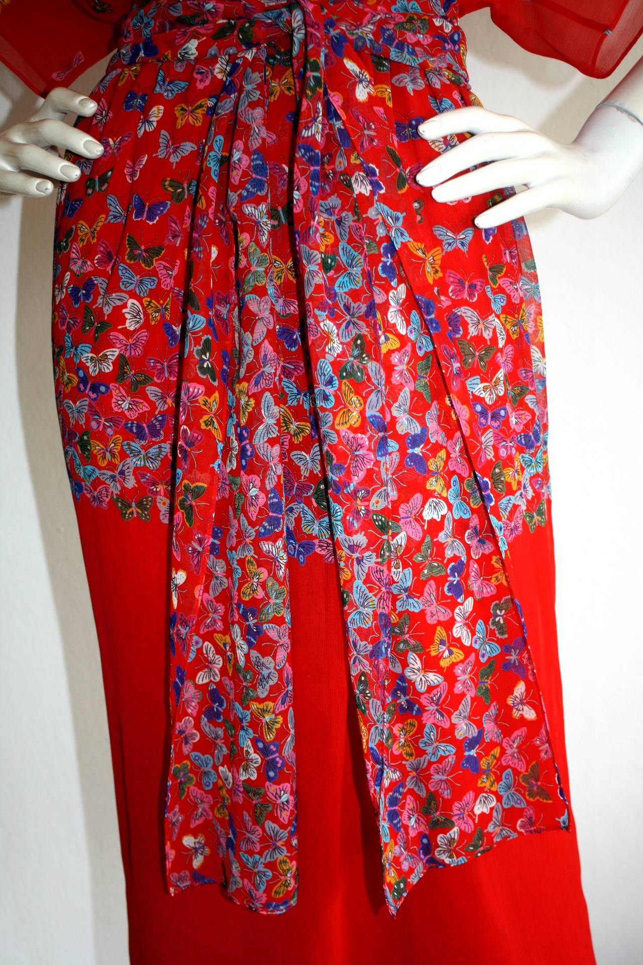 Beautiful Vintage Hanae Mori Butterfly Kimono Style Dress & Sash Belt In Excellent Condition In San Diego, CA