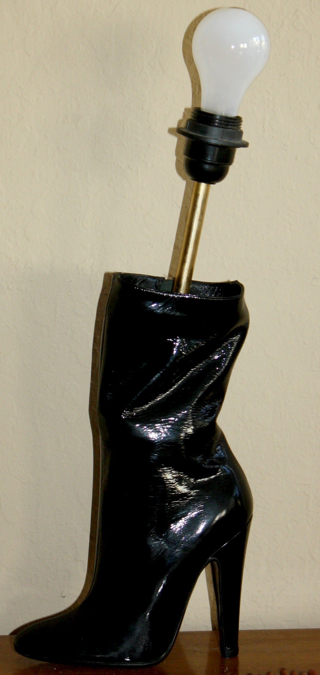 Rare Limited Edition Vintage Moschino Home Patent Leather Black Bootie Lamp In Good Condition In San Diego, CA