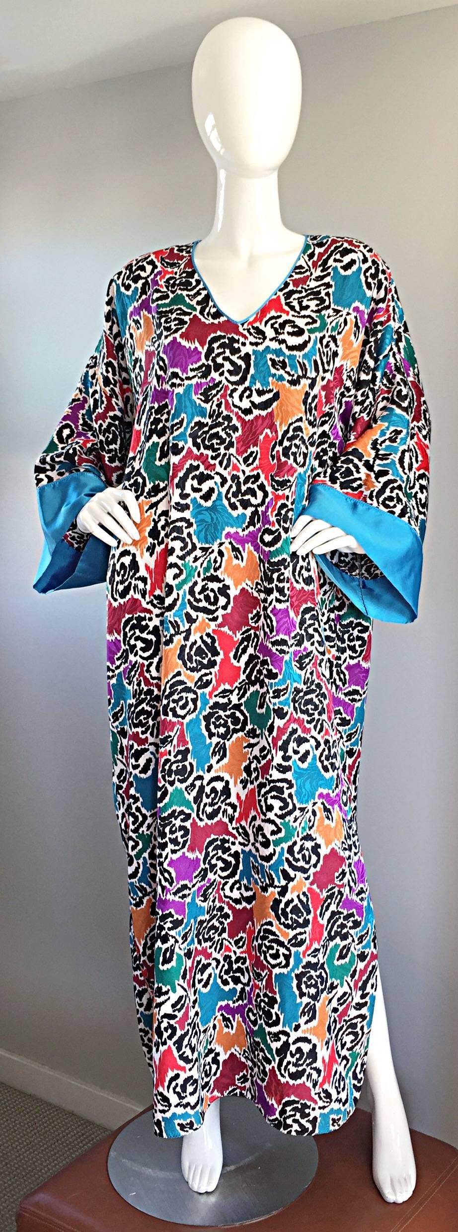 Women's Mary McFadden for I. Magnin Wild Vintage Leopard + Floral Print Caftan Dress For Sale