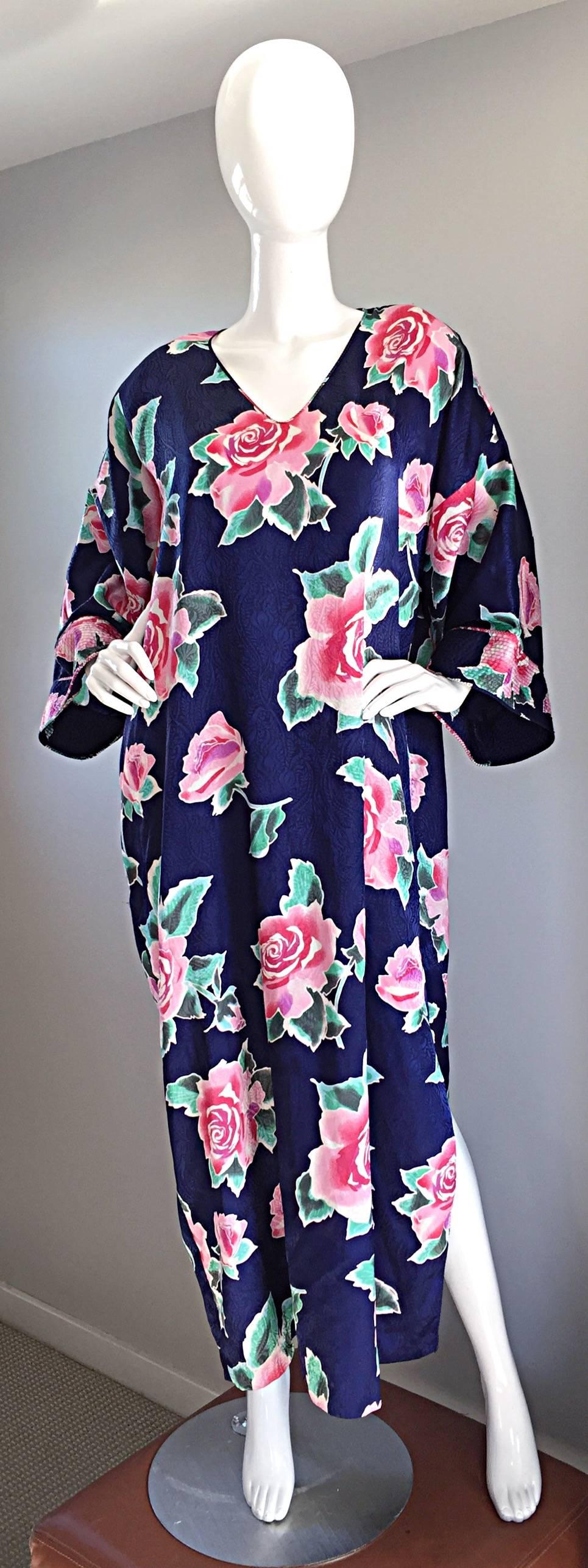 Vintage Mary McFadden Purple + Pink + Green 3-D Rose Print Caftan Dress In Excellent Condition For Sale In San Diego, CA