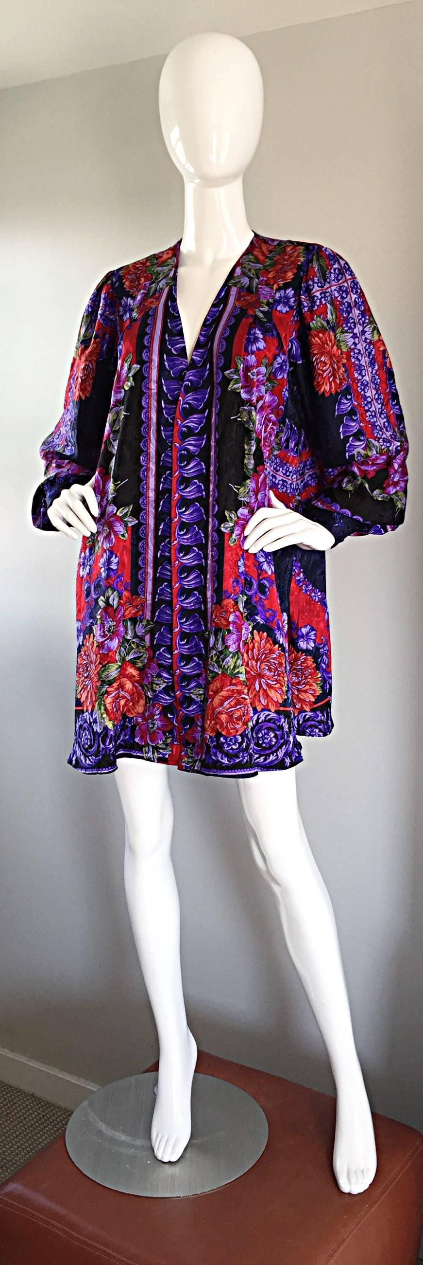 Amazing vintage DIANE FREIS / Fres colorful silk bohemian kimono jacket! Luxurious lightweight silk, with fantastic prints throughout. Open front makes this an easy transitional piece! Features buttons at each cuff, with full flowy sleeves. Two