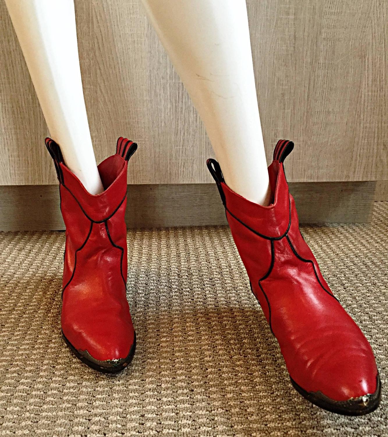 Incredible Vintage " Hippopotamus " Red Ankle " Lone Star " Cowboy Boots Sz. 8.5 For Sale at 1stdibs