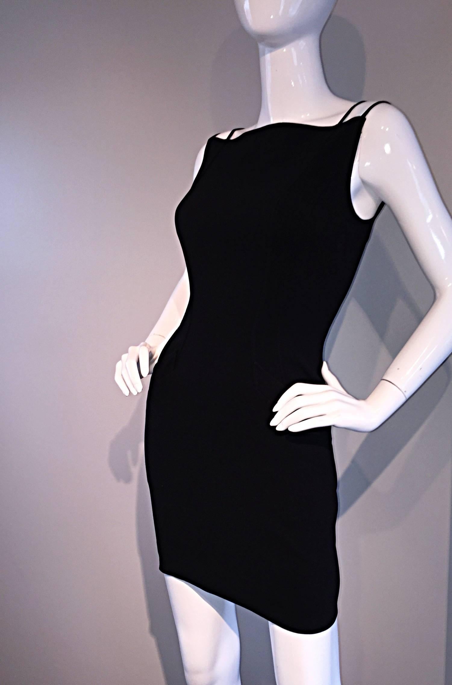 Sexy Vintage Thierry Mugler 1990s Avant Garde Black Bodycon Dress w/ Pockets  4
