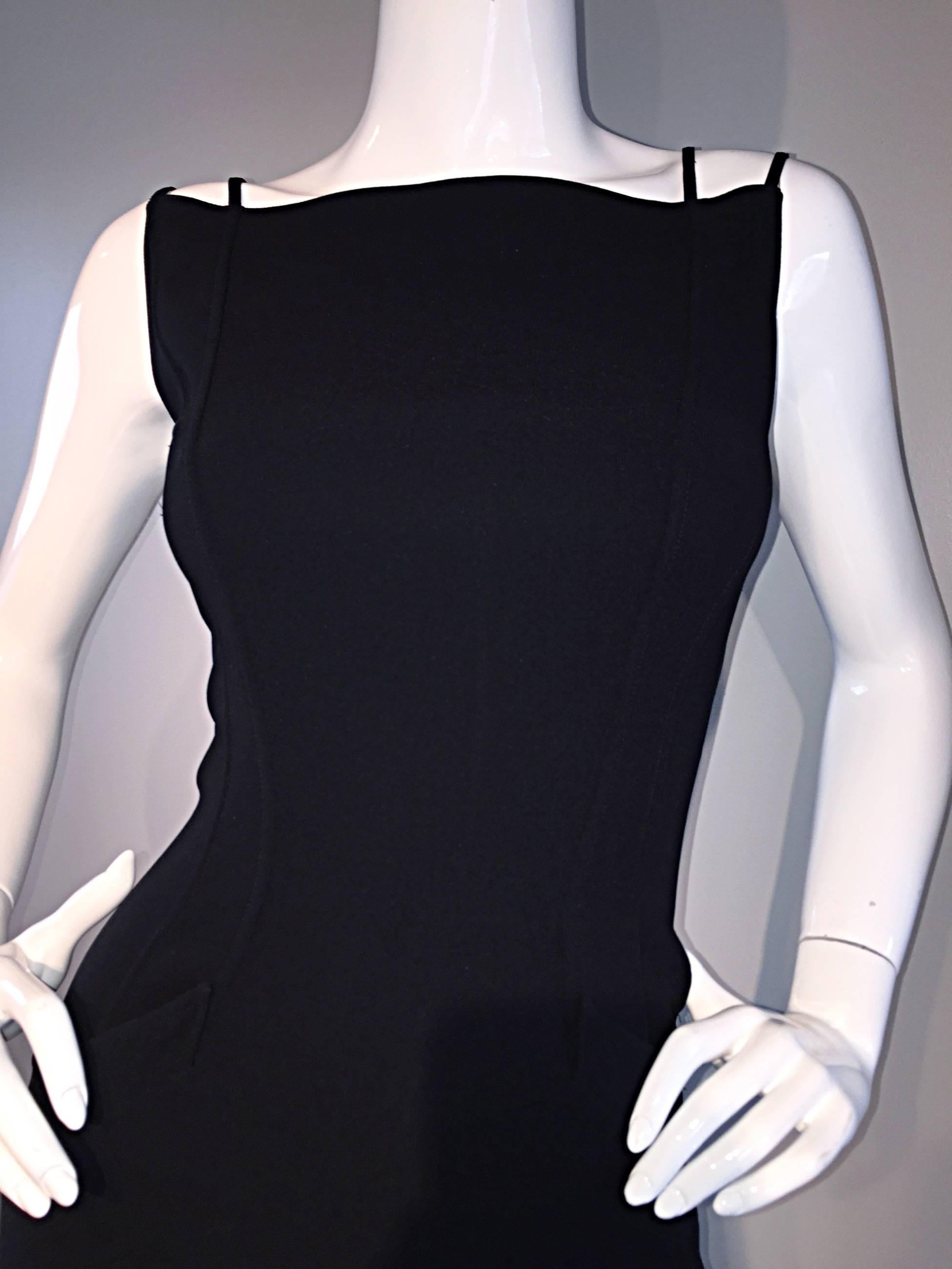 Sexy Vintage Thierry Mugler 1990s Avant Garde Black Bodycon Dress w/ Pockets  In Excellent Condition In San Diego, CA