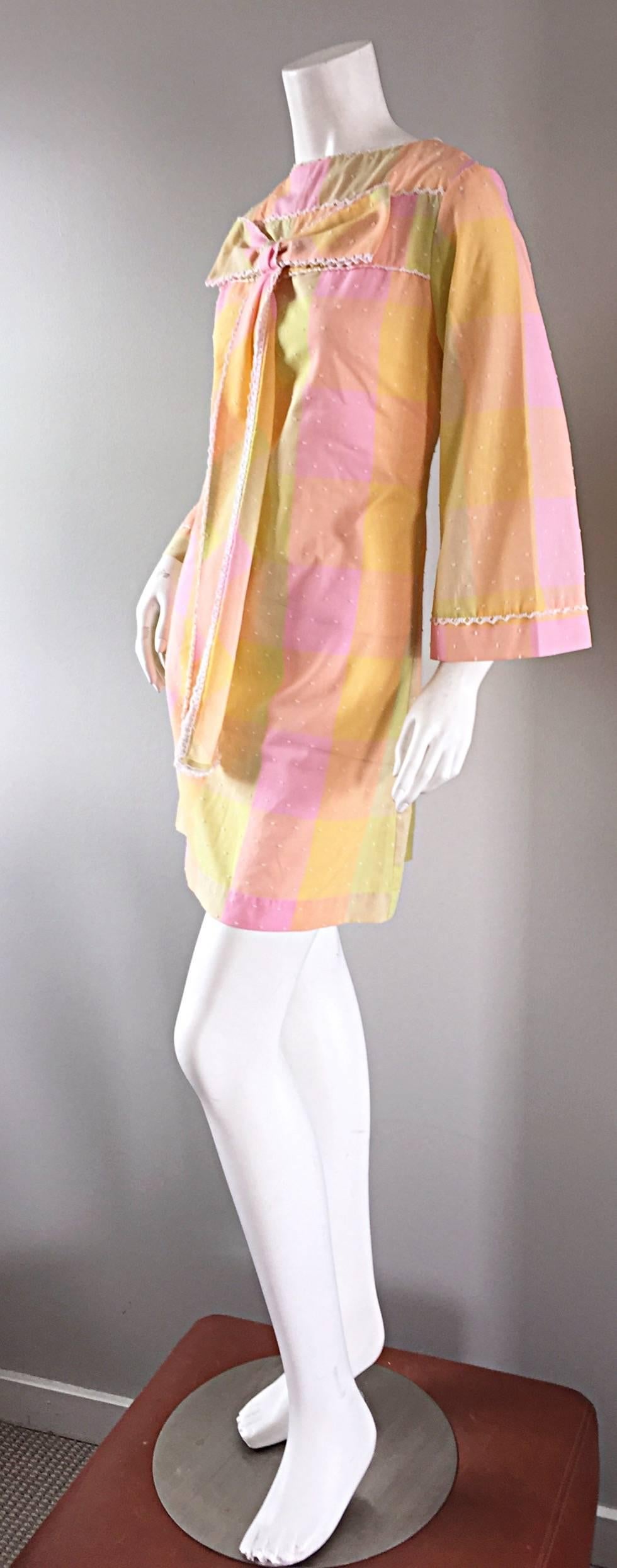 Beige 1960s Pastel Pink Plaid Embroidered 60s Shift Bow Dress w/ Amazing Bell Sleeves For Sale