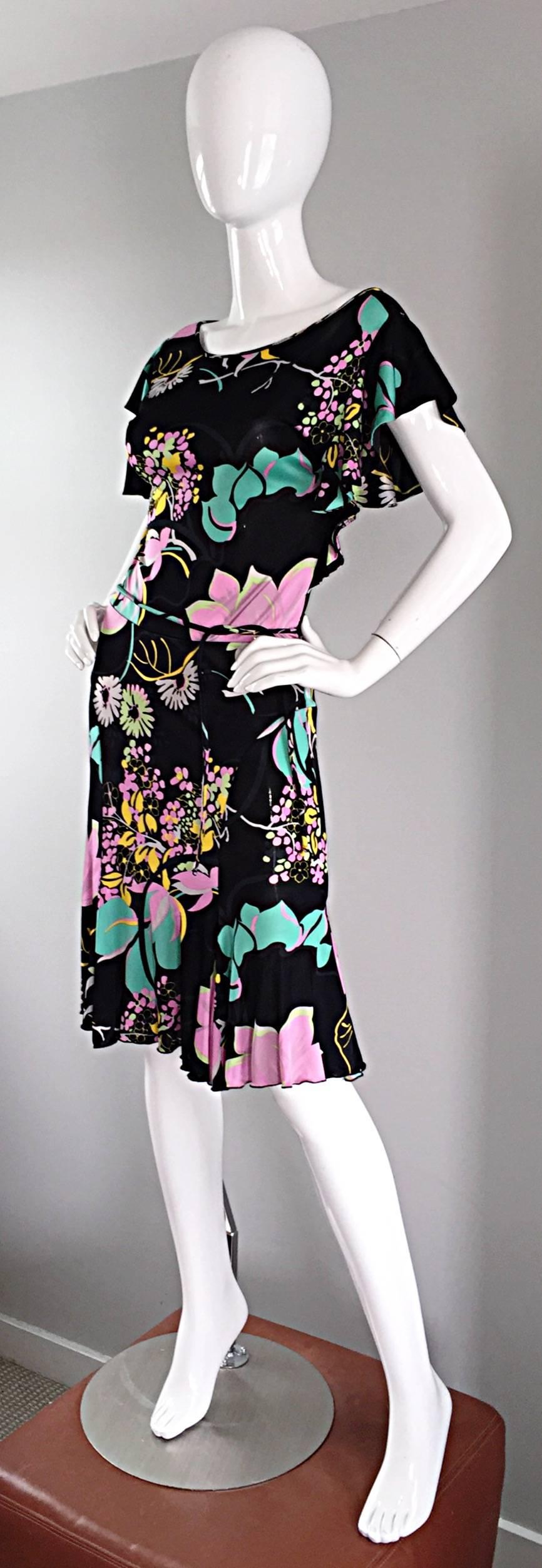 Beautiful Blumarine by Anna Molinari Black Rayon Jersey 1930s Style Dress + Belt In New Condition For Sale In San Diego, CA