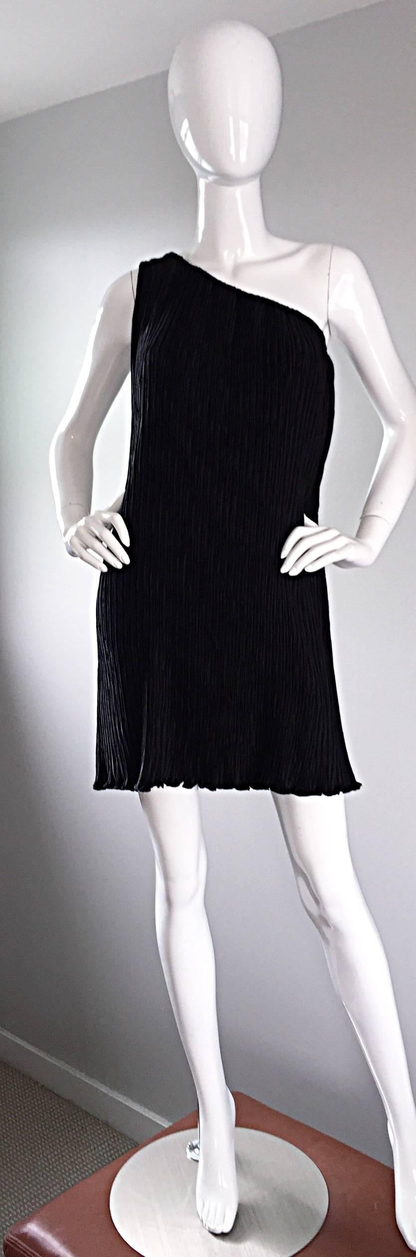 Mary McFadden Vintage One - Shoulder Fortuny Pleated Black Grecian Dress 2