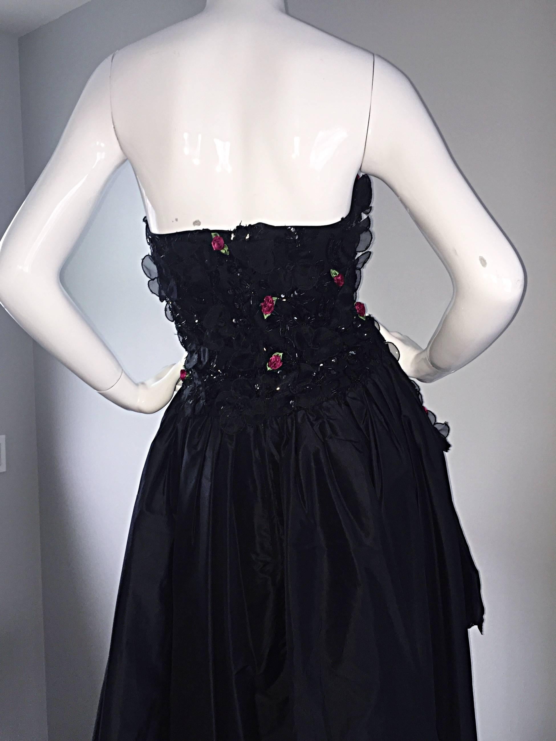 Exceptional 1950s Vintage Black Silk Taffeta Hi - Lo Dress w/ Rosettes and Lace For Sale 2