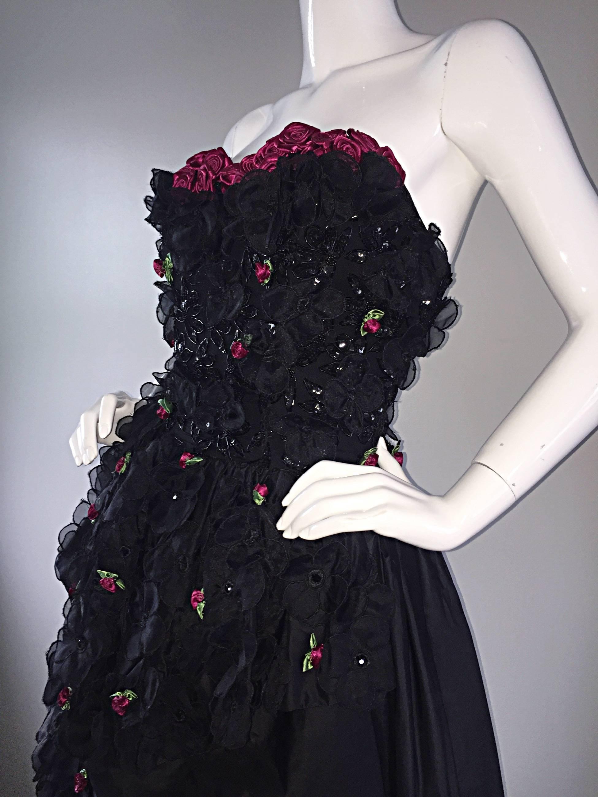 Exceptional 1950s Vintage Black Silk Taffeta Hi - Lo Dress w/ Rosettes and Lace In Excellent Condition For Sale In San Diego, CA