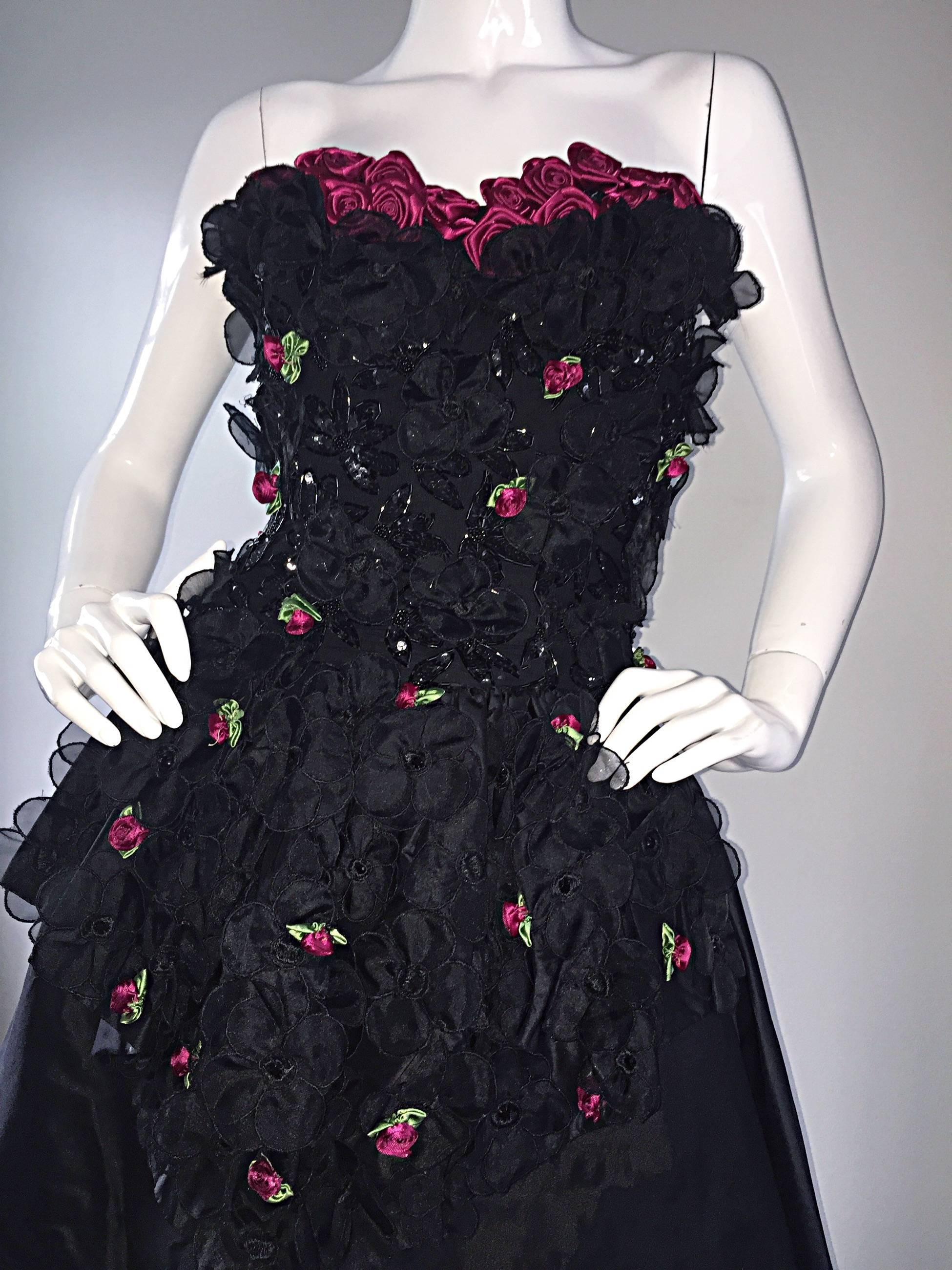 Exceptional 1950s Vintage Black Silk Taffeta Hi - Lo Dress w/ Rosettes and Lace For Sale 3