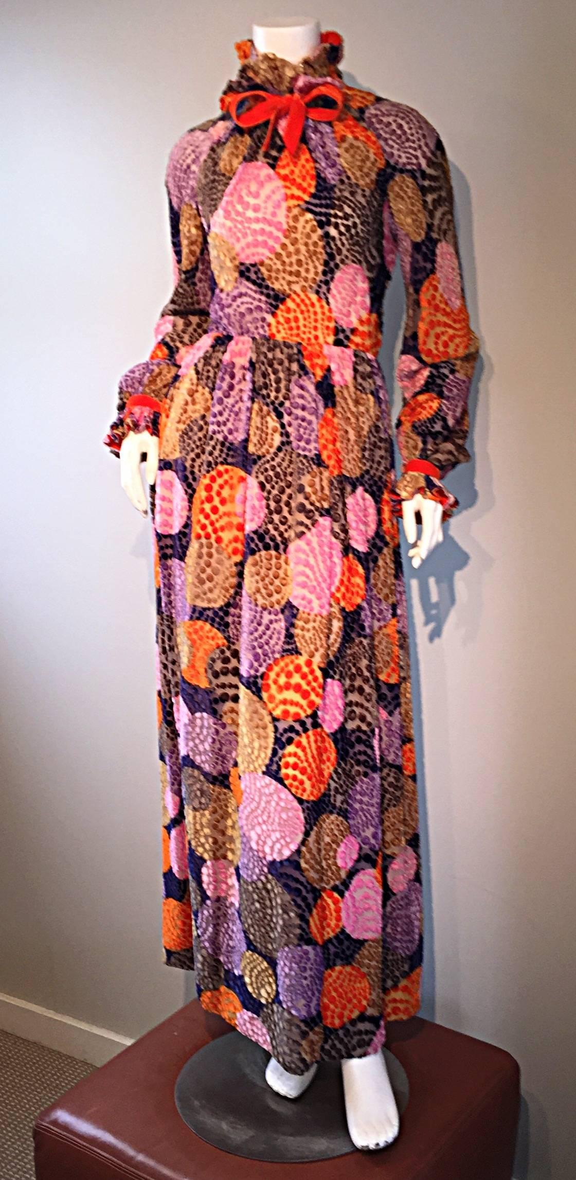 Women's Sensational Vintage Geoffrey Beene 1970s Silk Burnt - Out Velvet 70s Dress