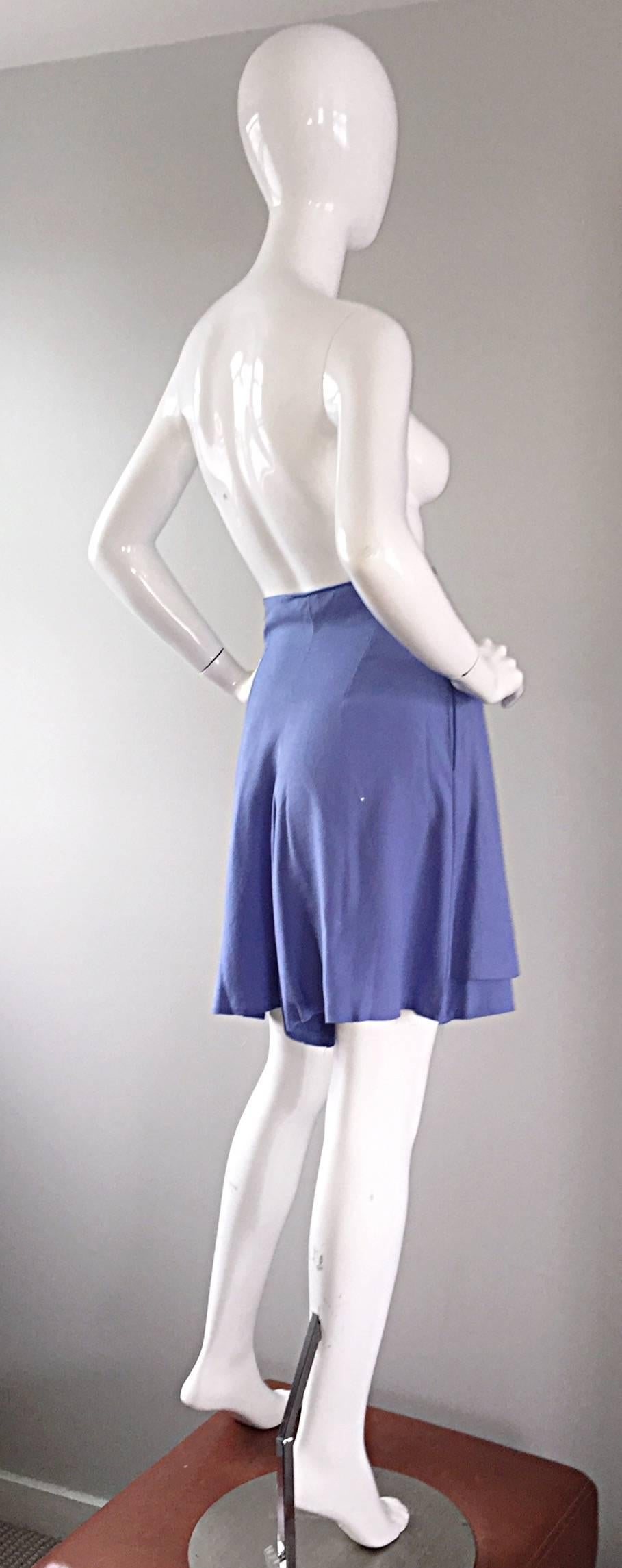 1980s Emanuelle Khanh Vintage High Wasited Periwinkle Blue Shorts Made in France In Excellent Condition For Sale In San Diego, CA