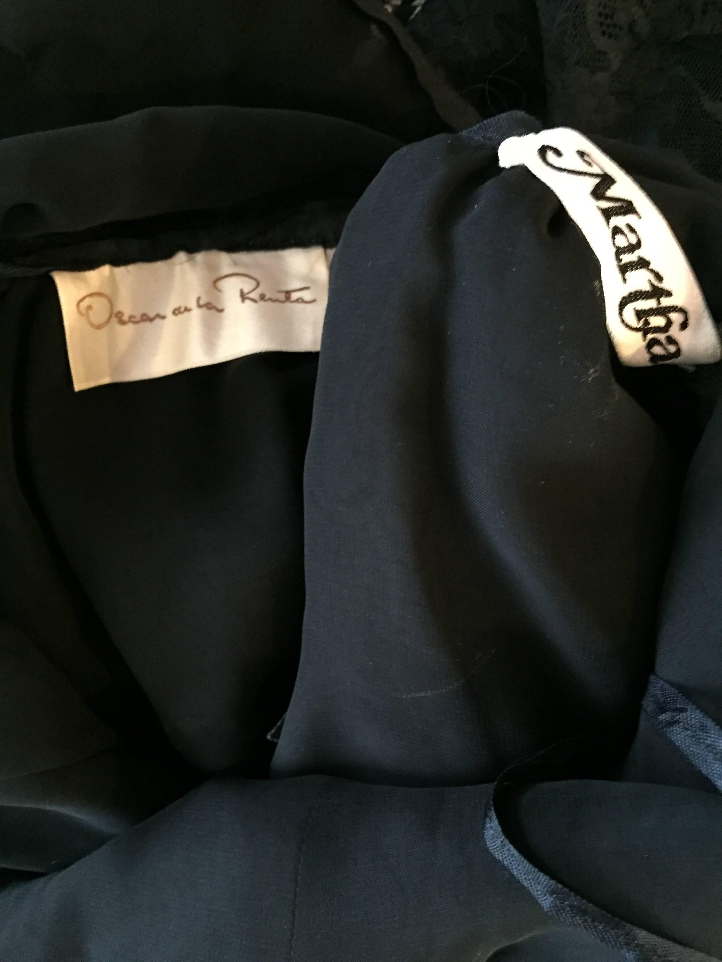 Incredible Vintage Oscar de la Renta Size 10 Black Silk Chantilly Lace 80s Dress For Sale 3
