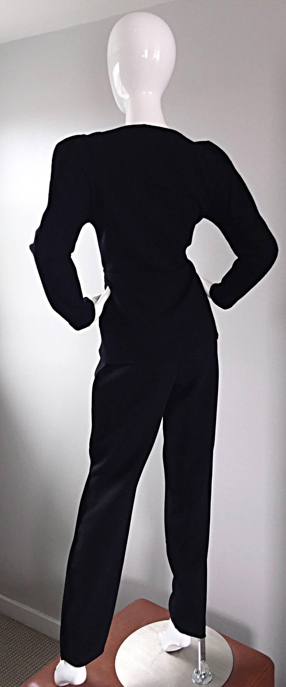Completo anni '90 Geoffrey Beene con giacca e pantaloni in crepe nero Avant Garde In condizioni ottime in vendita a San Diego, CA