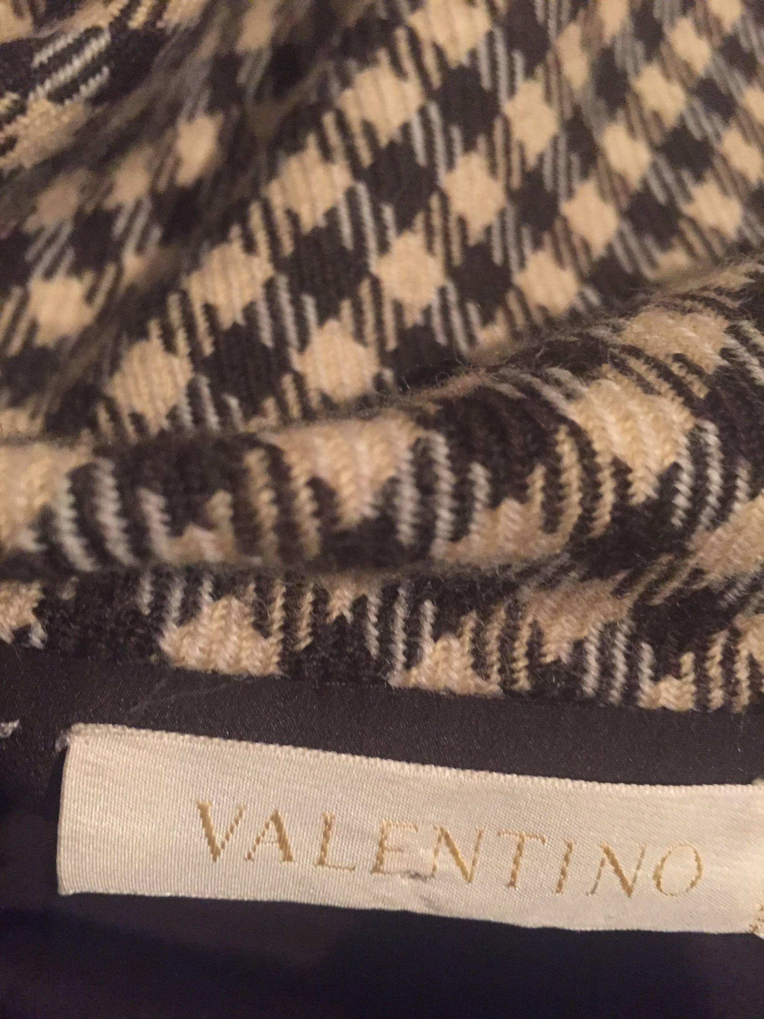 Valentino - Jupe d'avant-garde en laine vichy marron ivoire à ourlet bullé avec poches  en vente 5