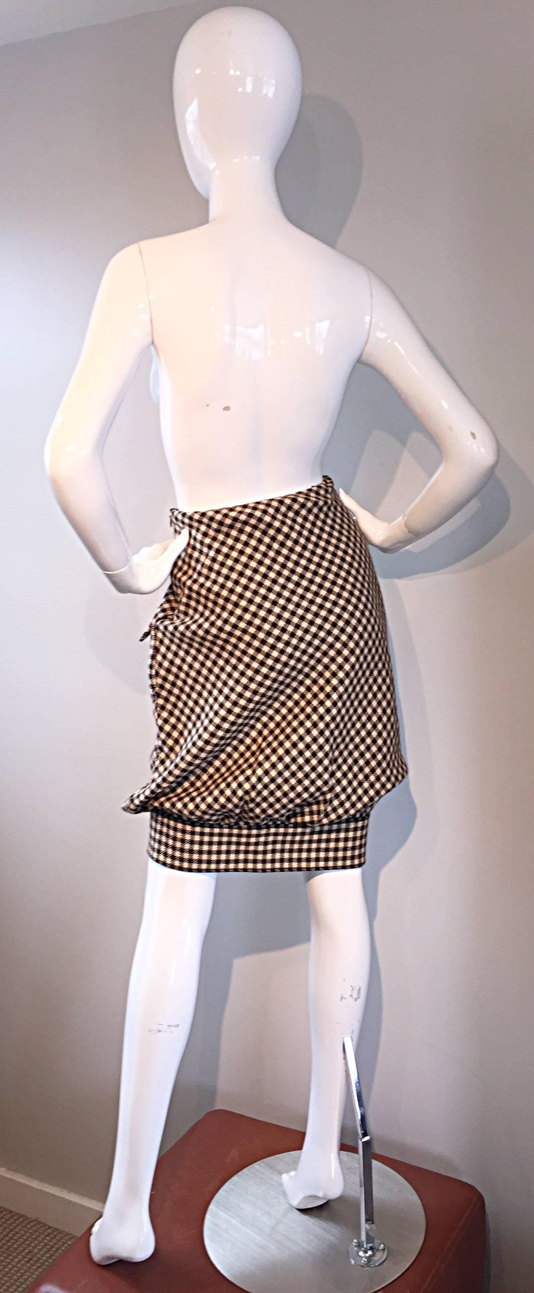 Black Valentino Brown Ivory Gingham Wool Bubble Hem Avant Garde Skirt w/ Pockets  For Sale