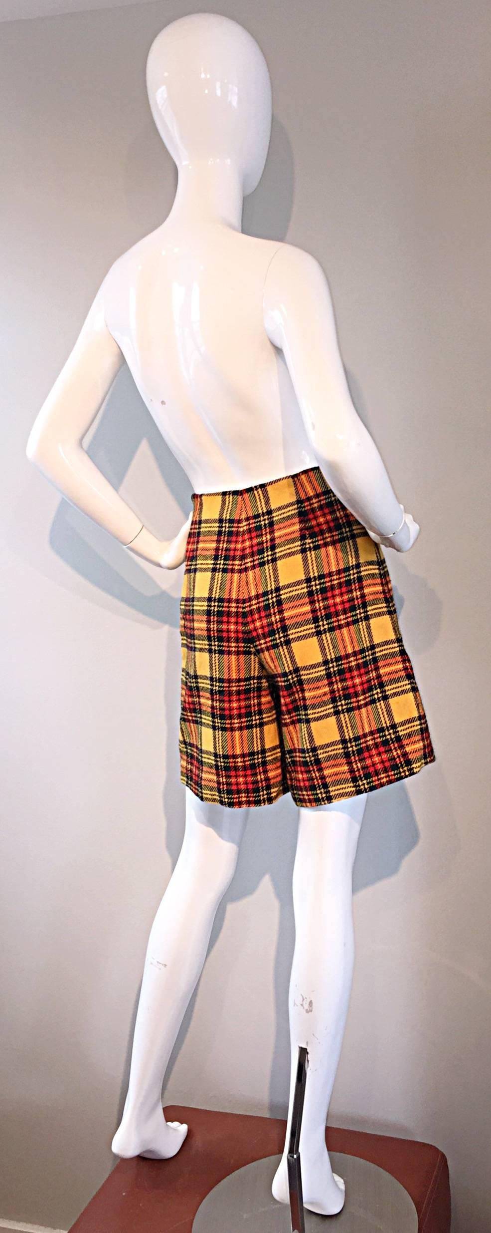 1960s High Waisted Yellow + Red Tartan Plaid Vintage 60s Wool Shorts  For Sale 1