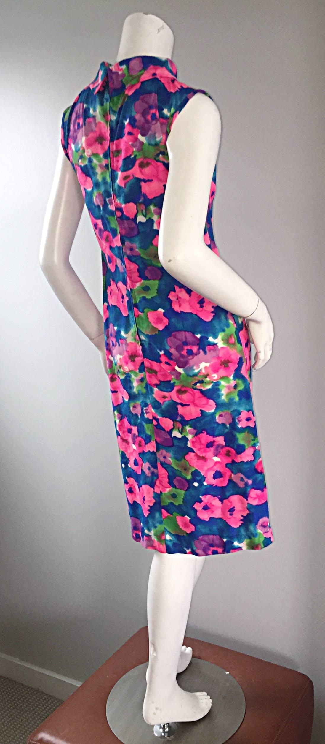 Women's Chic Vintage 1960s Floral Watercolor Print A - Line 60s Colorful Dress  For Sale