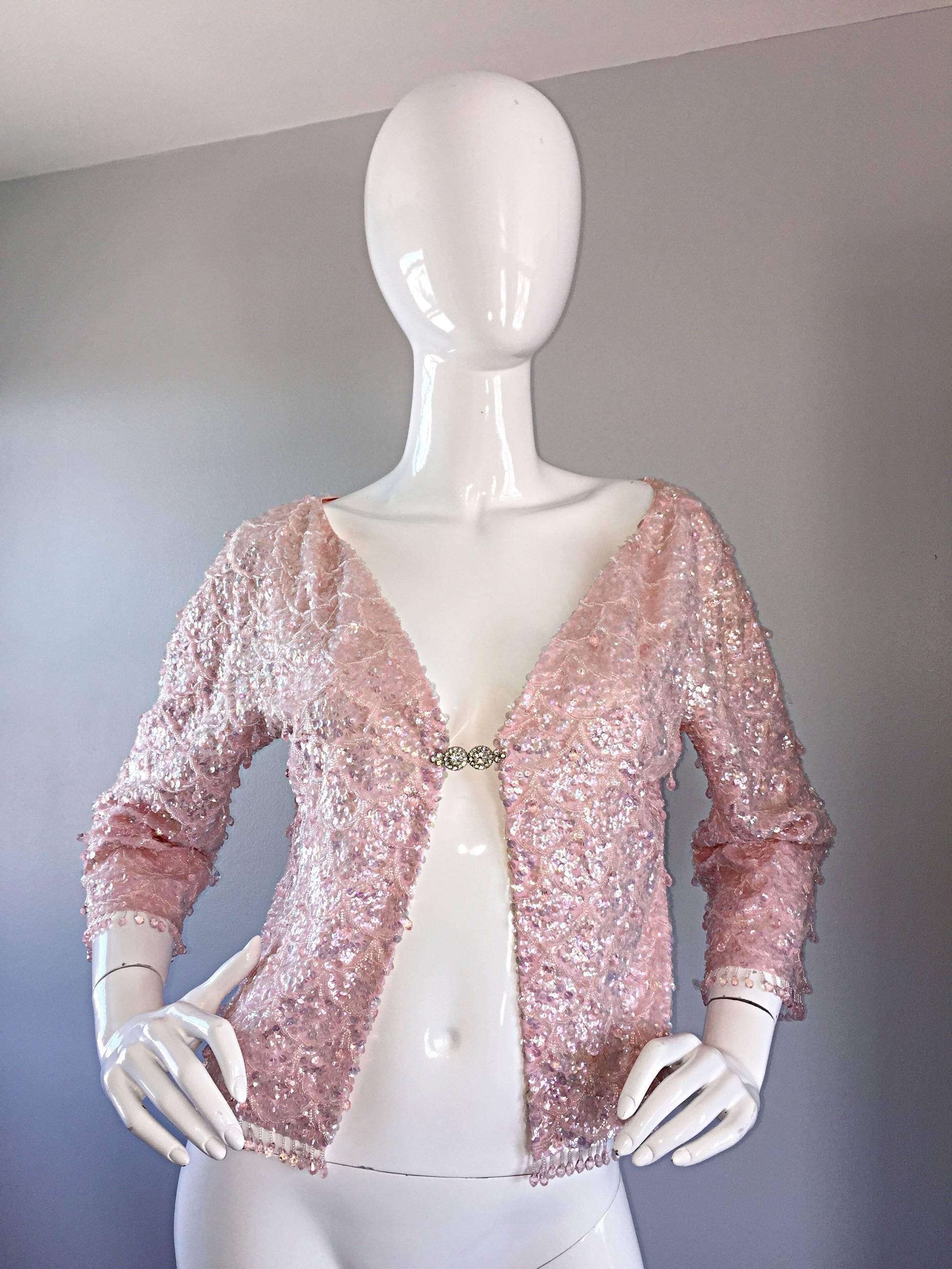 Magnifique cardigan en soie rose clair des années 1950 en perles de soie avec strass et paillettes en vente 5