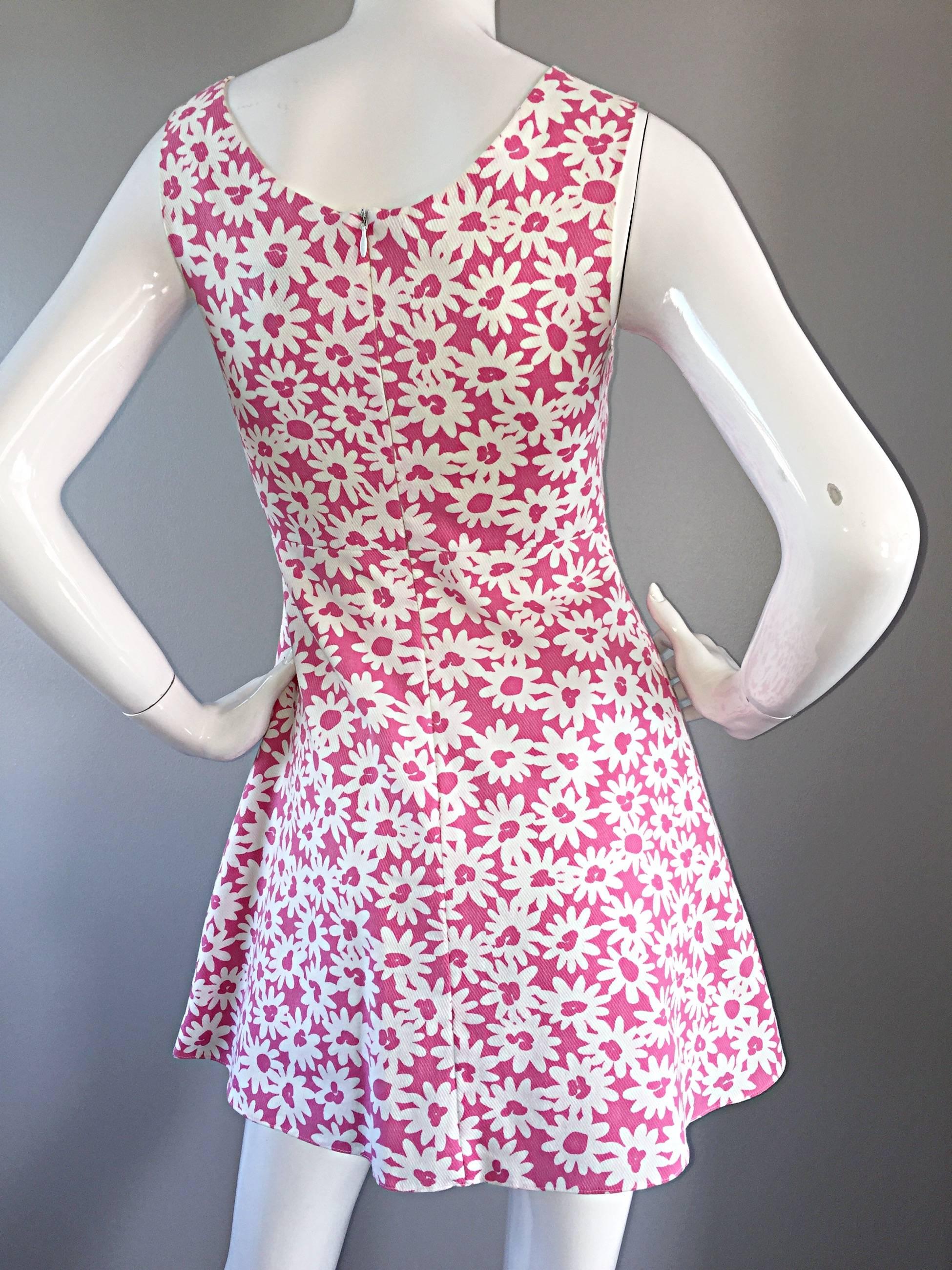 Adorable 1990s Jill Stuart Pink + White Daisy Print A - Line 90s Babydoll Dress  For Sale 3