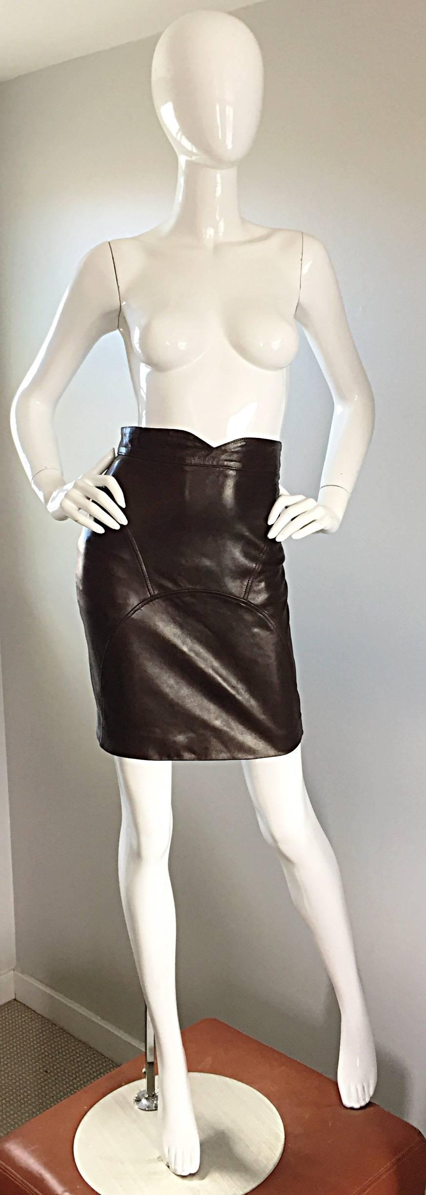 90s Jean Claude Jitrois Vintage Chocolate Brown Leather Sexy BodyCon Mini Skirt  For Sale 1