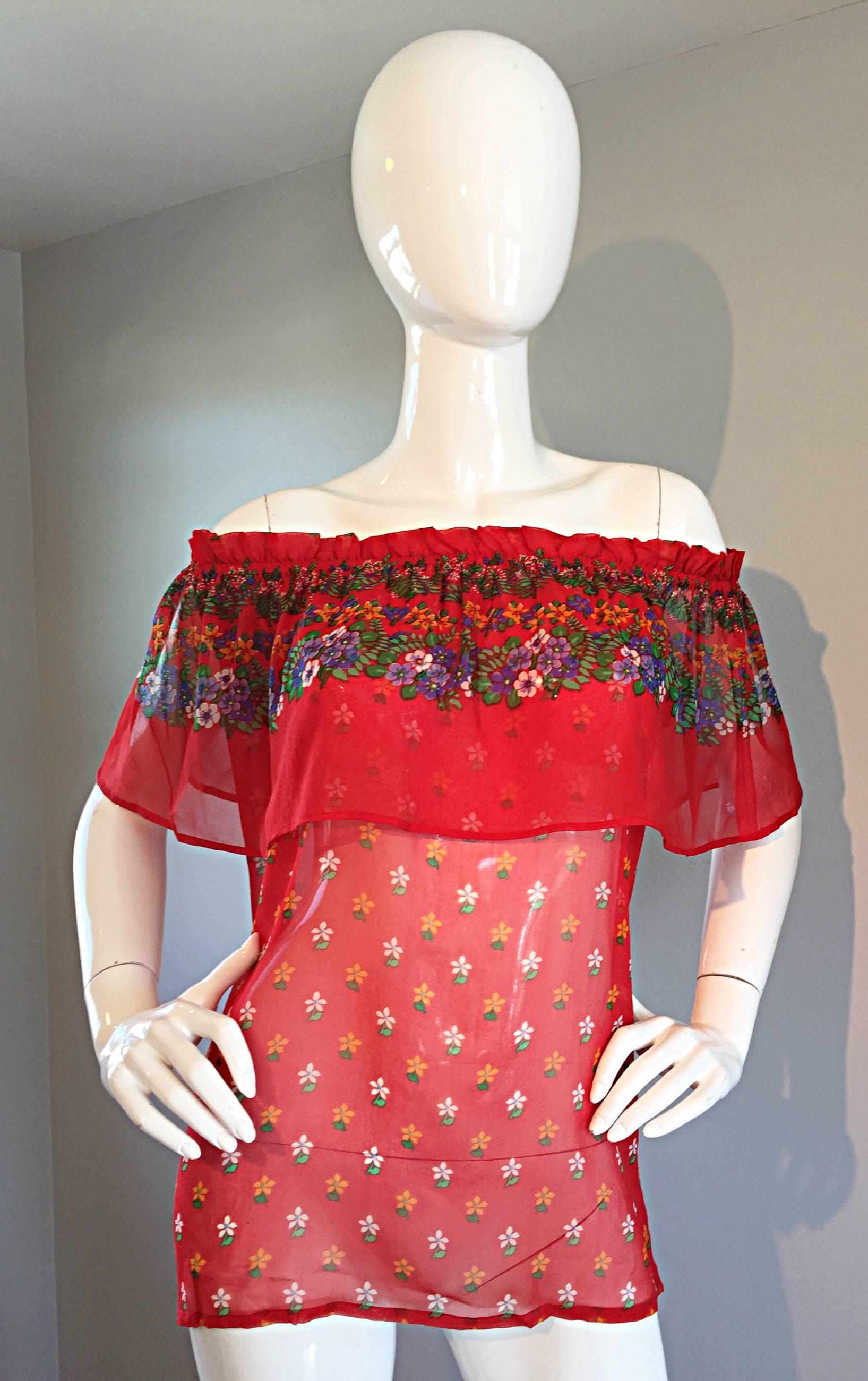 Important Vintage Yves Saint Laurent 70s Red Silk Blouse From Russian Collection In Excellent Condition In San Diego, CA