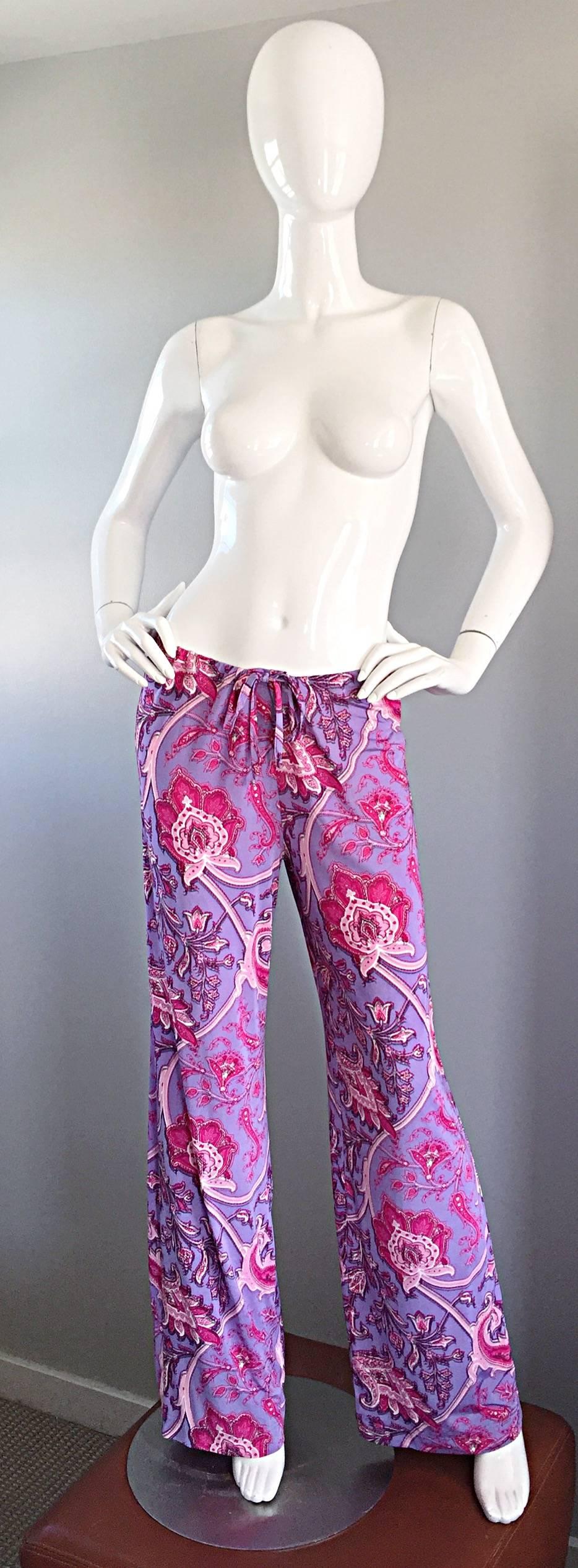 1990 Etro Purple Fuchsia Pink Paisley Vintage 90s Wide Leg Silk Palazzo Pants  en vente 3
