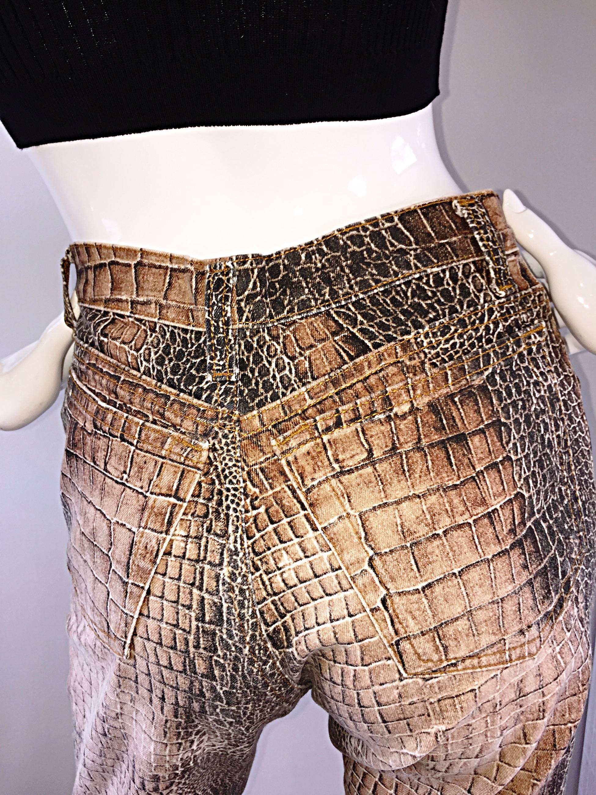 Brown Vintage Roberto Cavalli 1990s Alligator Reptile Print High Waisted Skinny Jeans For Sale