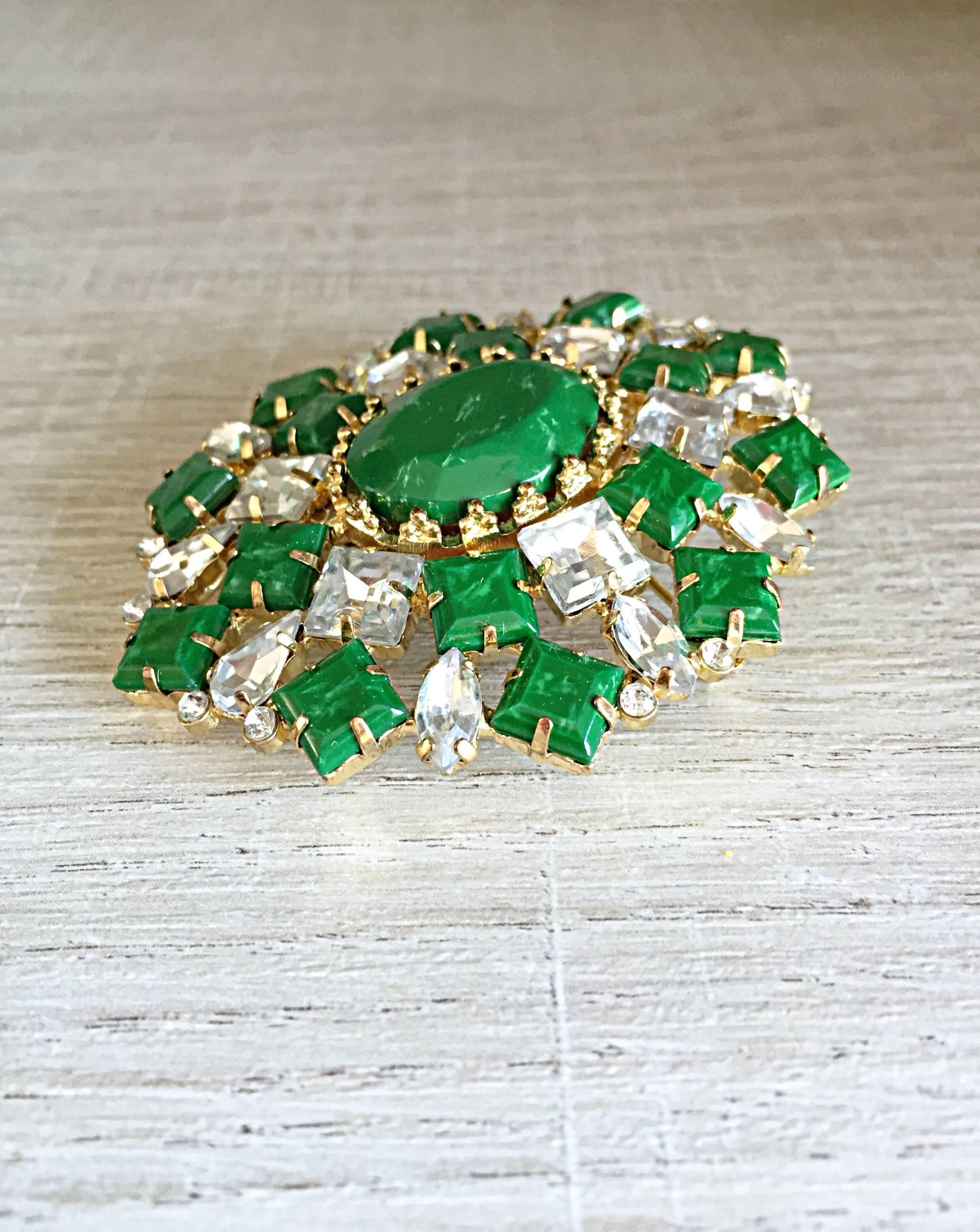 Art Deco Gorgeous Vintage Arnold Scaasi 1960s Emerald Green Rhinestone Large Brooch Pin 