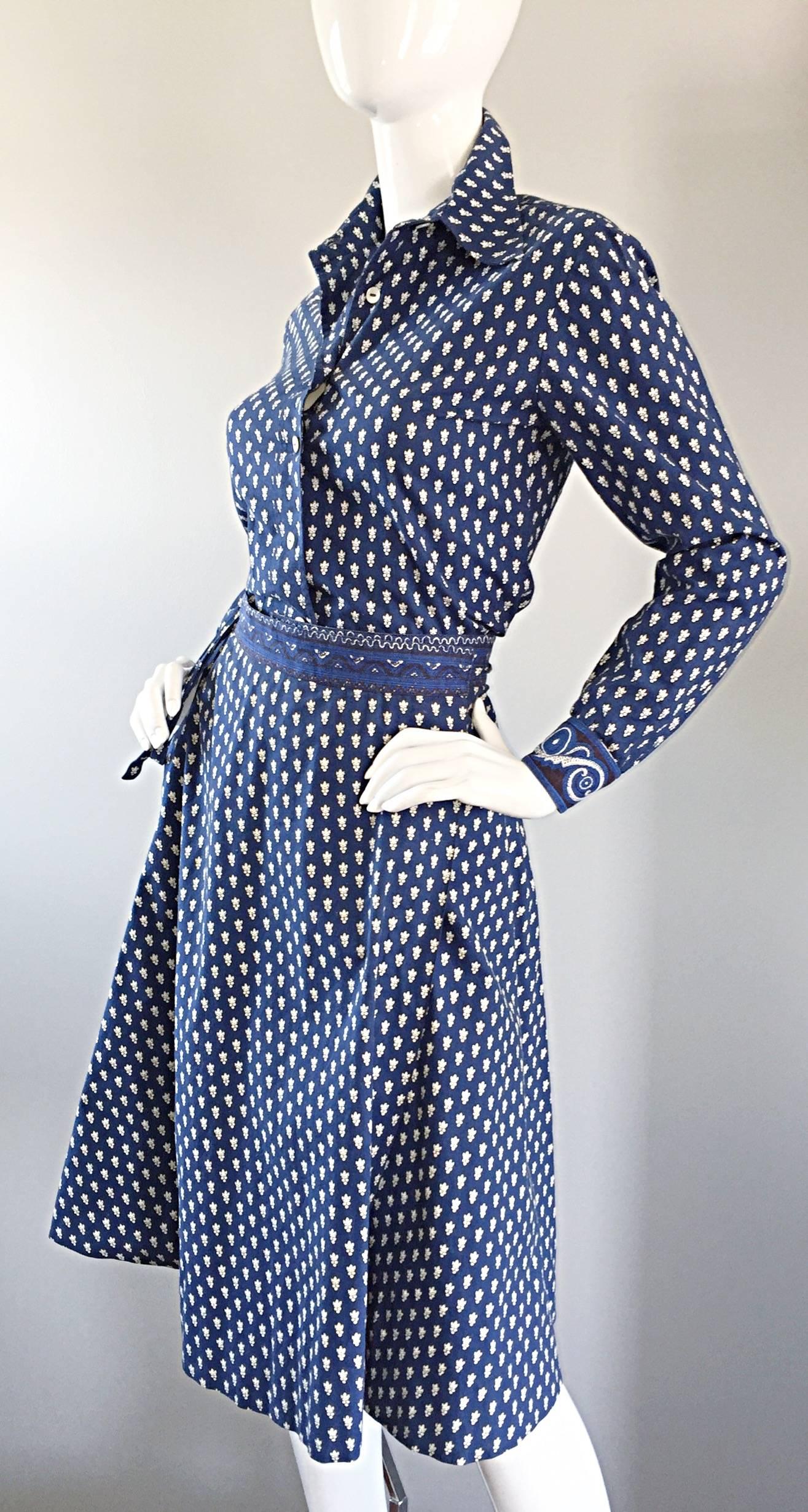 Women's 1970s La Provence De Pierre Deux Blue Printed Vintage Wrap Skirt and Blouse Set