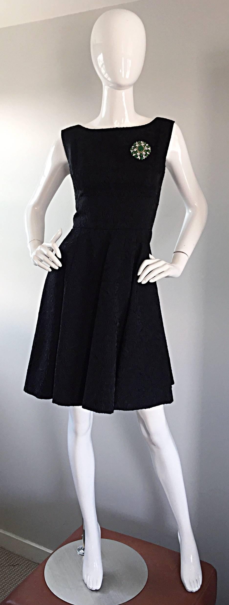 Perfect 1950s Fit & Flare Silk Embroidered 50s Vintage Little Black Dress LBD In Excellent Condition In San Diego, CA
