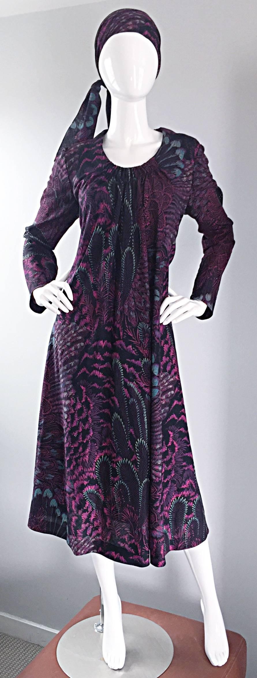 Amazing 70s PAULINE TRIGERE peacock feather printed trapeze dress and head scarf set! Sleek long sleeves, with a full trapeze fit, that can be adjusted with the attached ribbon (in the same print) on the back. The perfect length that falls below the