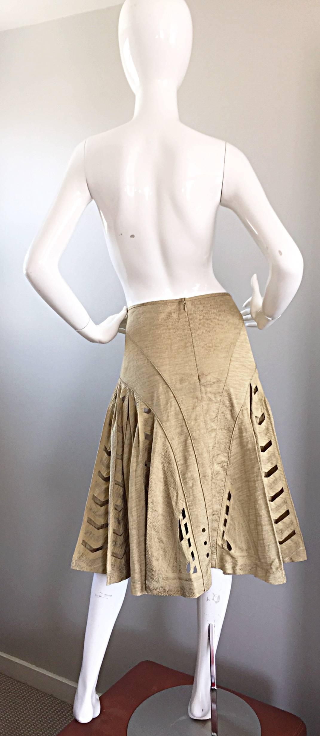 Beige Zac Posen Khaki Linen + Cotton Crochet Cut - Out Size 12 Full A - Line Skirt For Sale