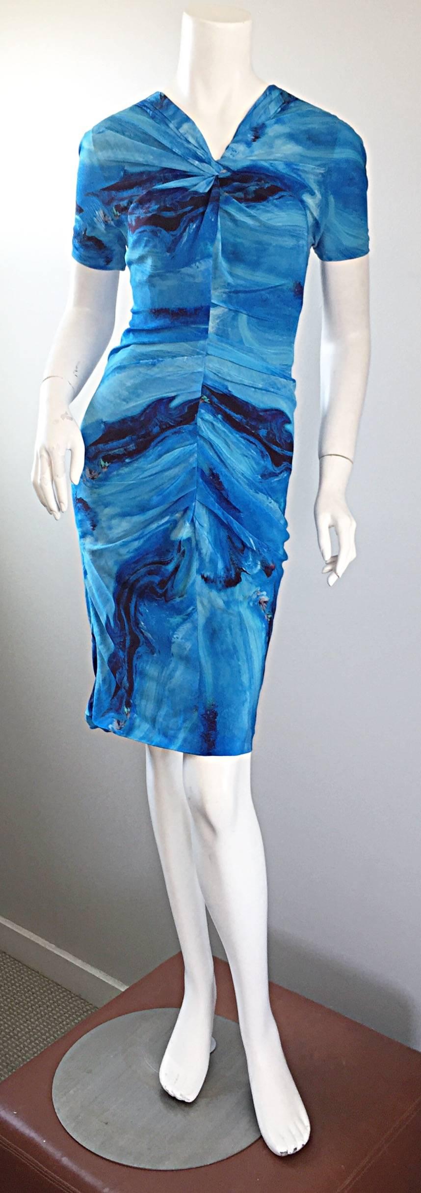 Vera Wang Collection 1990s Rare ' Ocean Wave ' Print 100% Silk 90s Ruched Dress 4