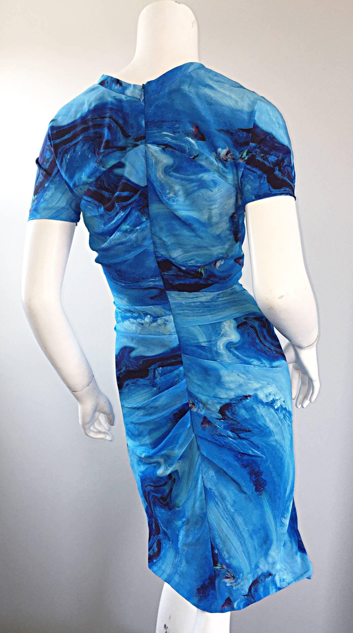Vera Wang Collection 1990s Rare ' Ocean Wave ' Print 100% Silk 90s Ruched Dress 3