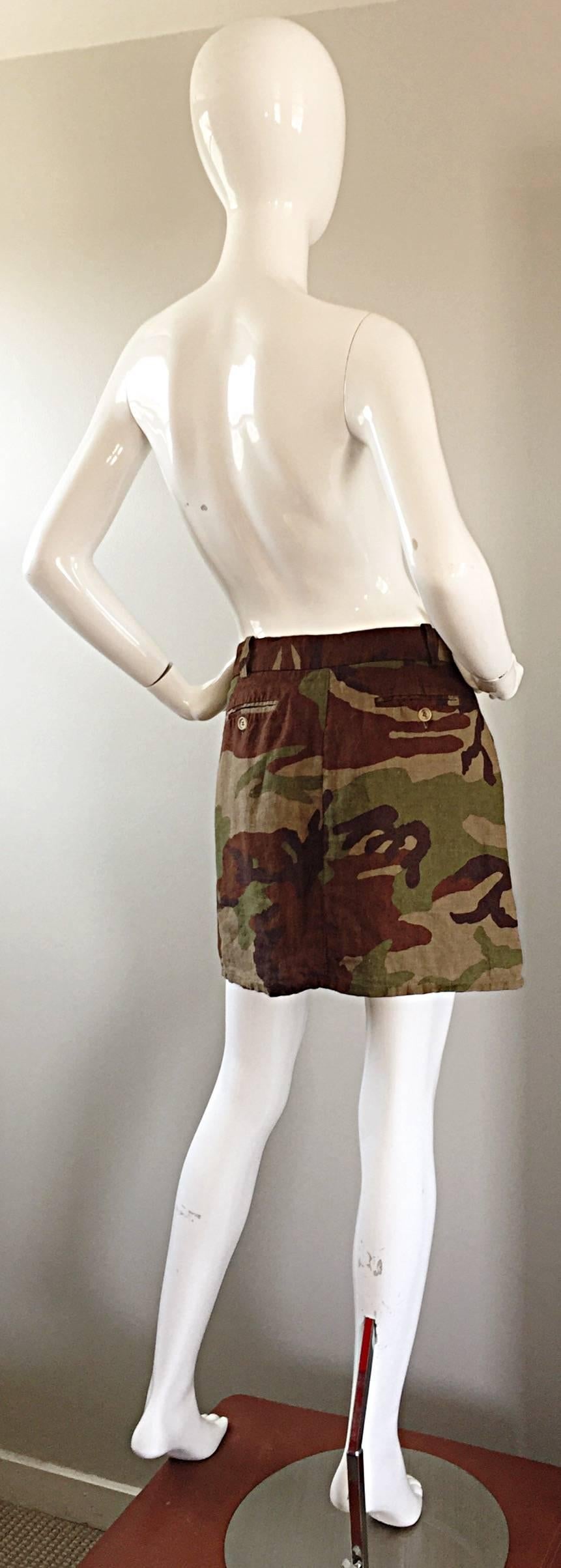 Michael Kors Collection 2013 Size 6 Runway Camouflage Green Brown Linen Skirt For Sale 2