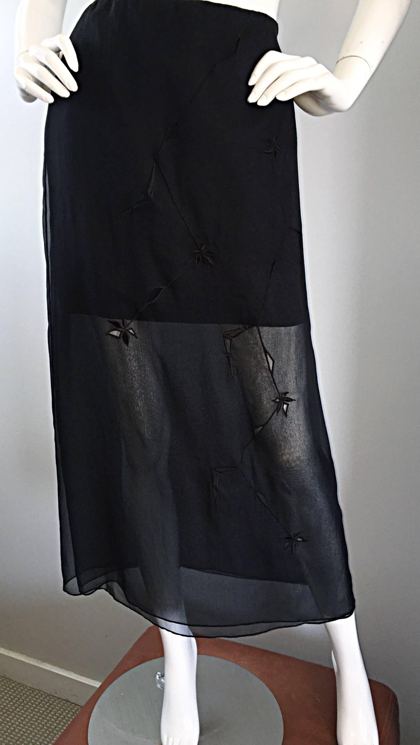 NWT 1990s Alberta Ferretti Saks 5th Ave Black Silk Mini Skirt w/ Chiffon Overlay In New Condition For Sale In San Diego, CA
