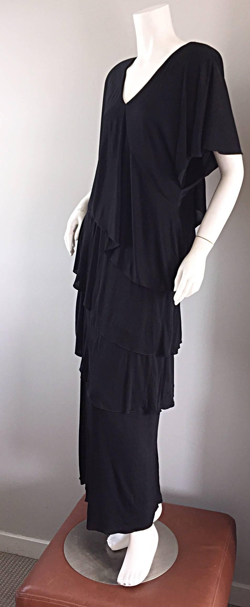 Women's Vintage Holly's Harp Black Silk Jersey Signature Tiered Layered Boho Dress Gown