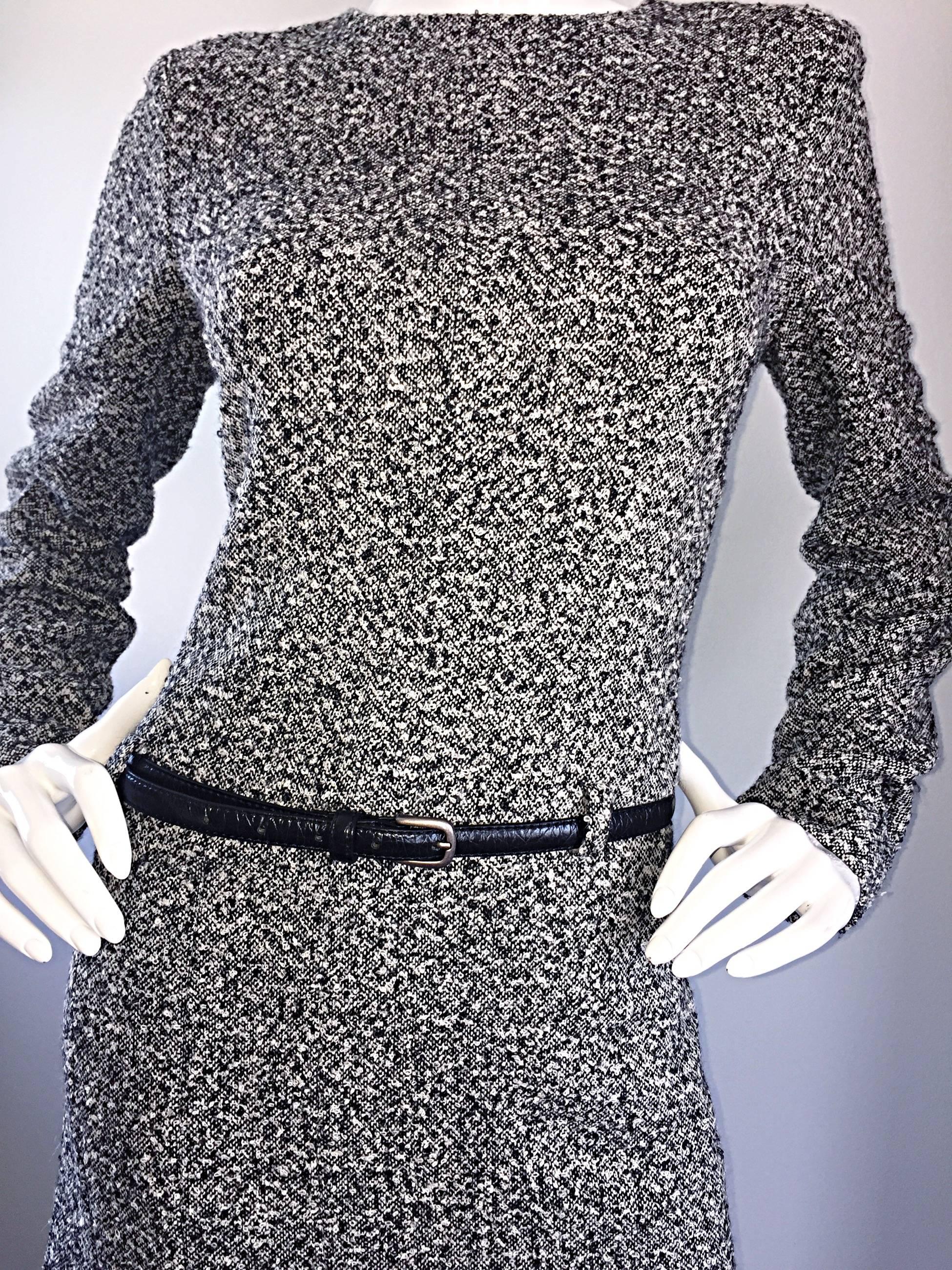 Oscar de la Renta 1990s Size 10 Black and White Tweed Long Sleeve Belted Dress  In Excellent Condition In San Diego, CA
