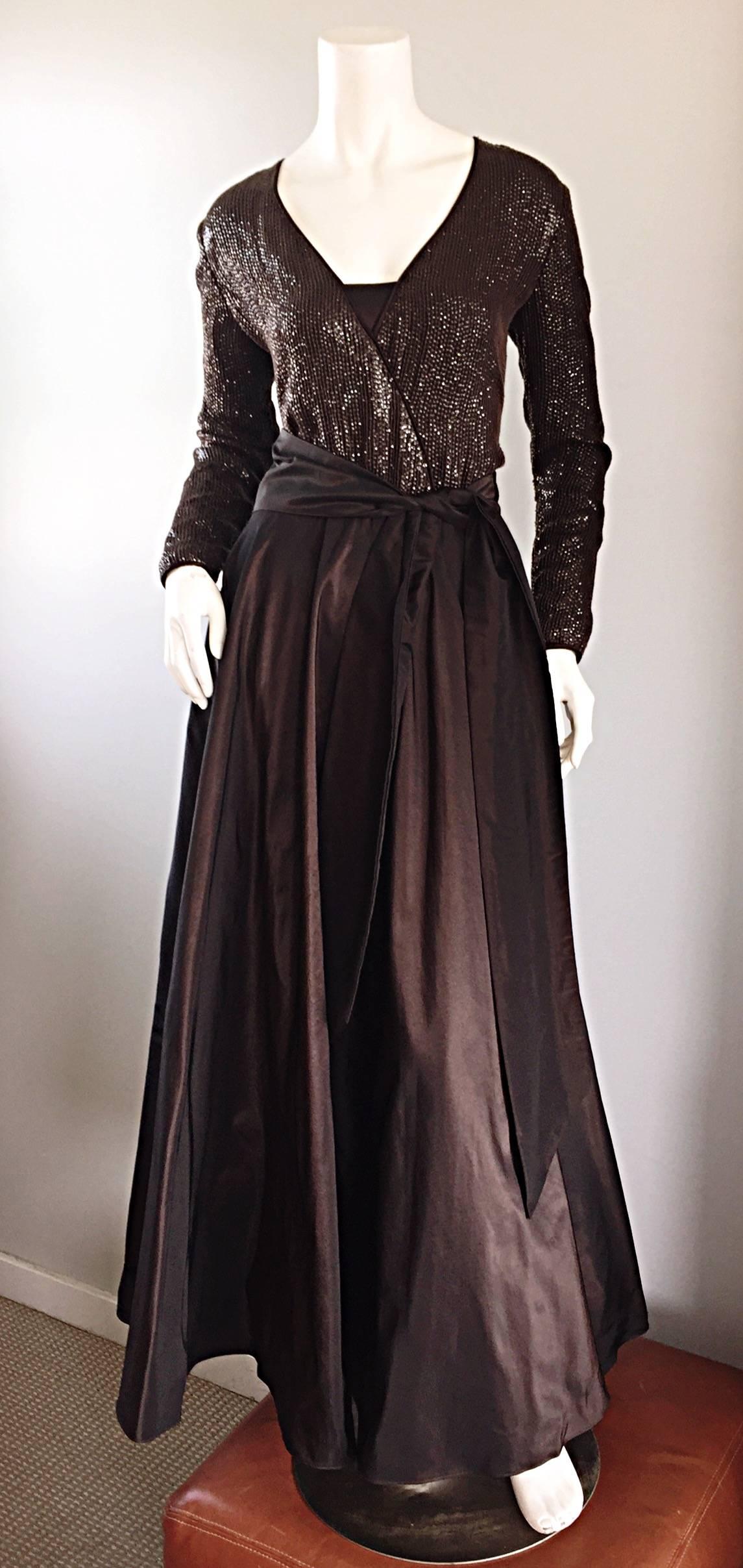 1990s Pamela Dennis Couture Size 8 Vintage Chocolate Brown Sequin Taffeta Gown For Sale 1