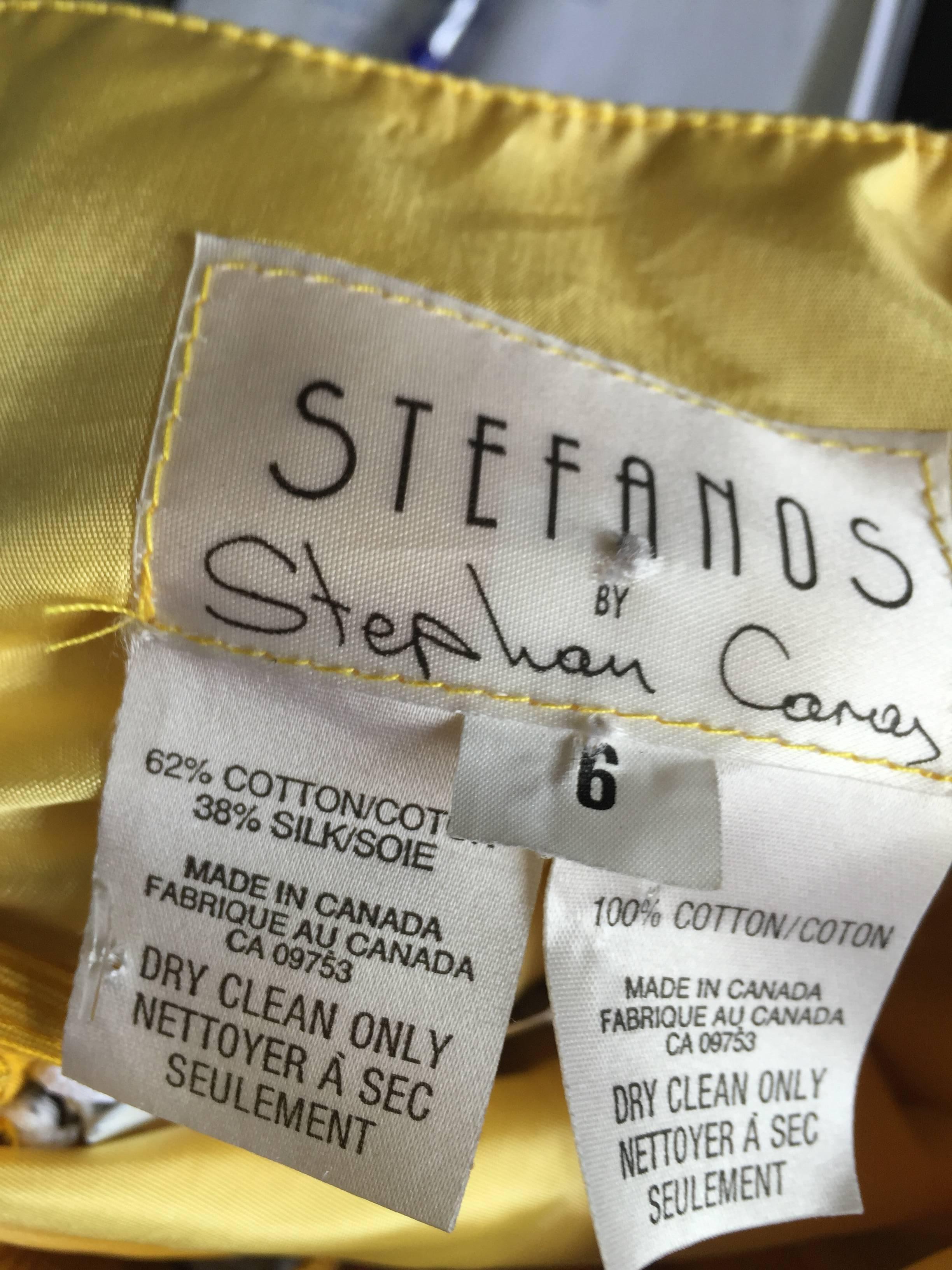 Avant Garde Vintage 80s Stephan Caras Black + Yellow + White Daisy Print Dress For Sale 2