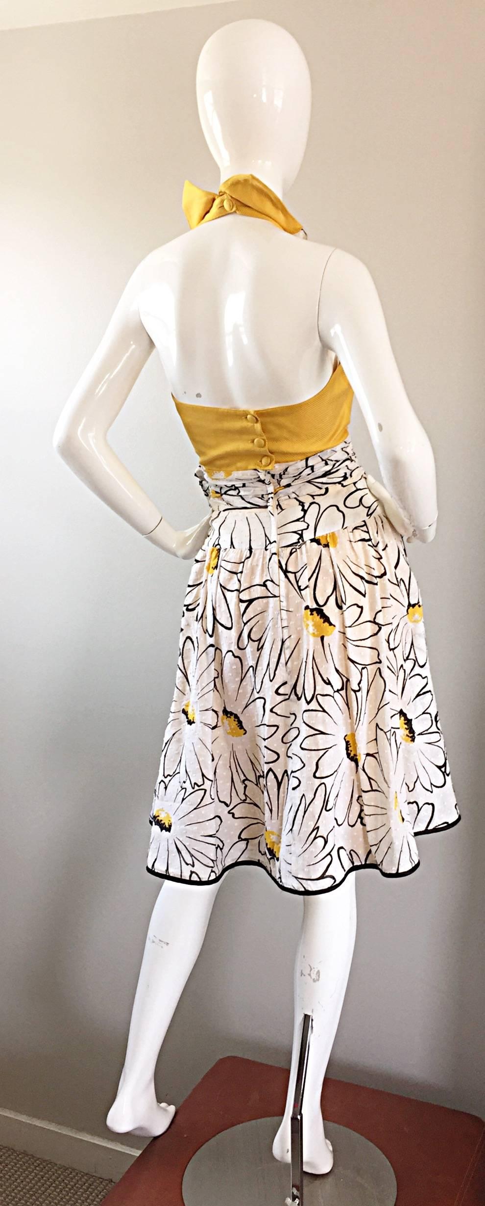 yellow white daisy dress