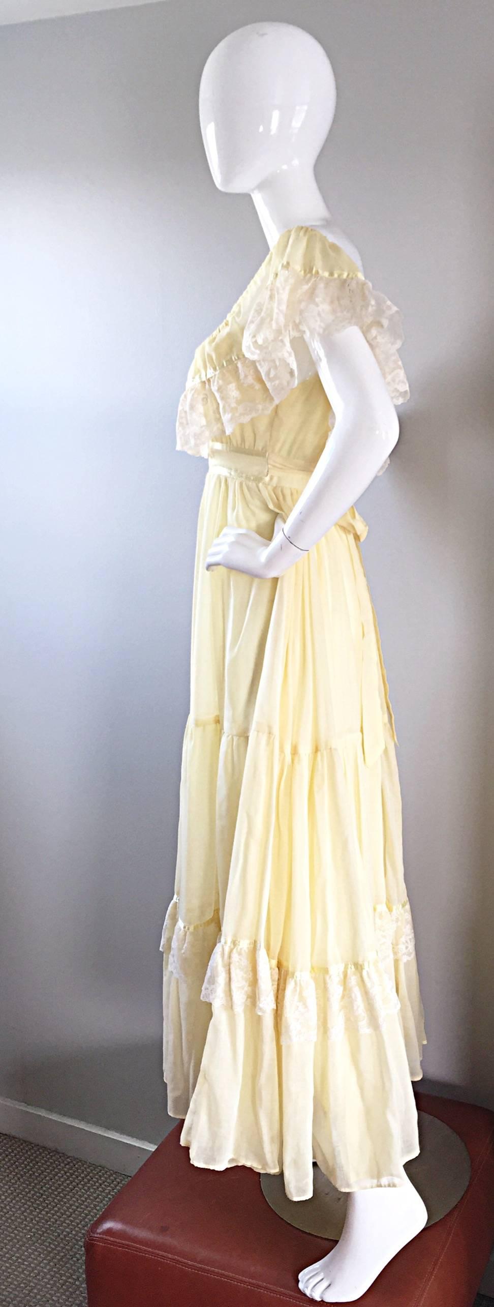 1970s Vintage Yellow Cotton Voile + Lace Off - Shoulder Peasant Boho Maxi Dress In Excellent Condition For Sale In San Diego, CA