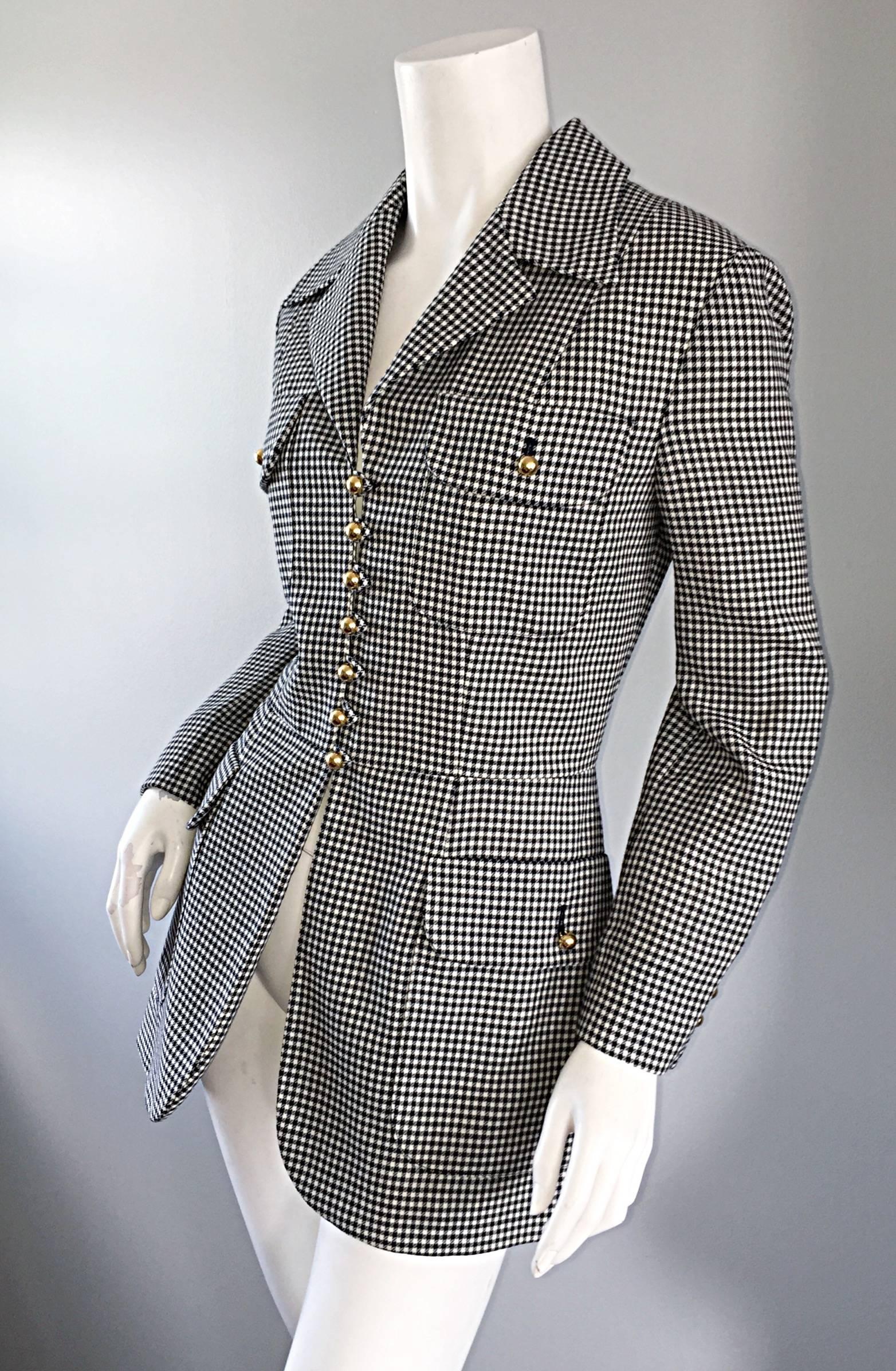 Striking vintage 90s MOSCHINO 'CHEAP & CHIC' black and white miniature houndstooth military safari style fitted blazer jacket! Wonderful style that looks amazing on! Gold ball buttons up the bodice with matching buttons at safari pockets.