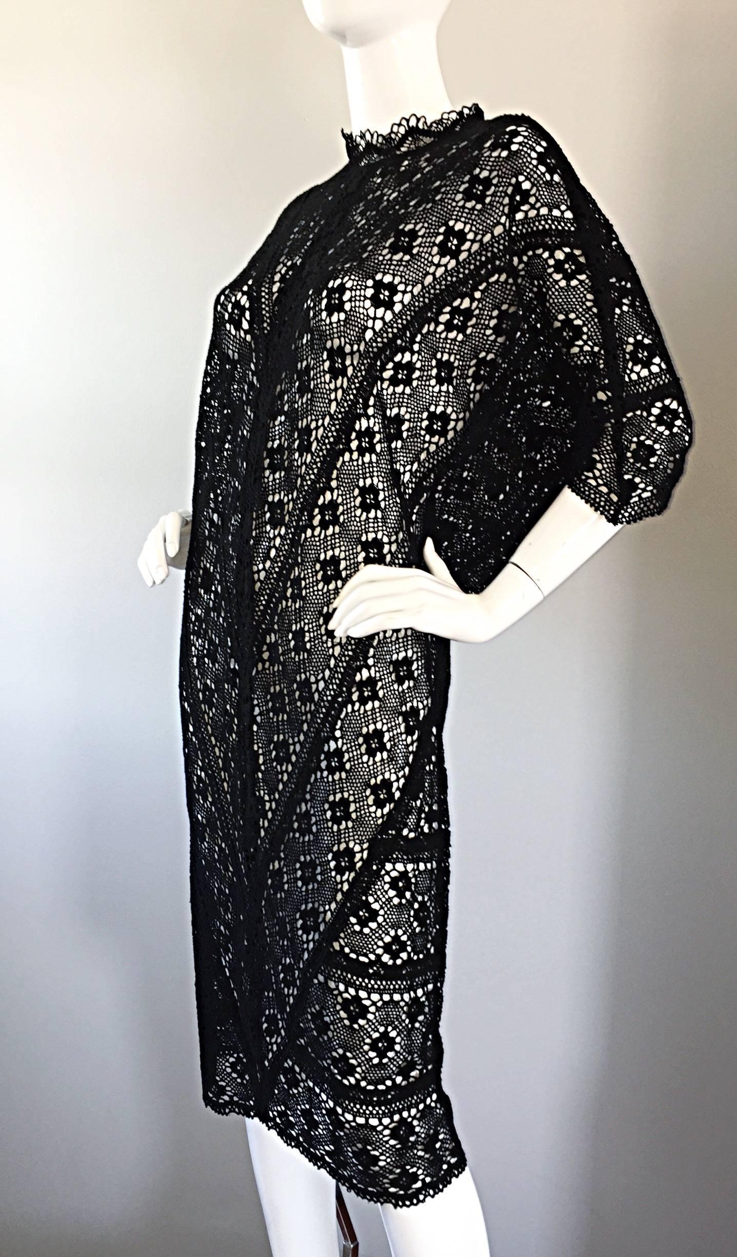 Vintage Tachi Castillo Mexican Hand Crochet Cotton 1970s 70s Black Caftan Dress In Excellent Condition In San Diego, CA