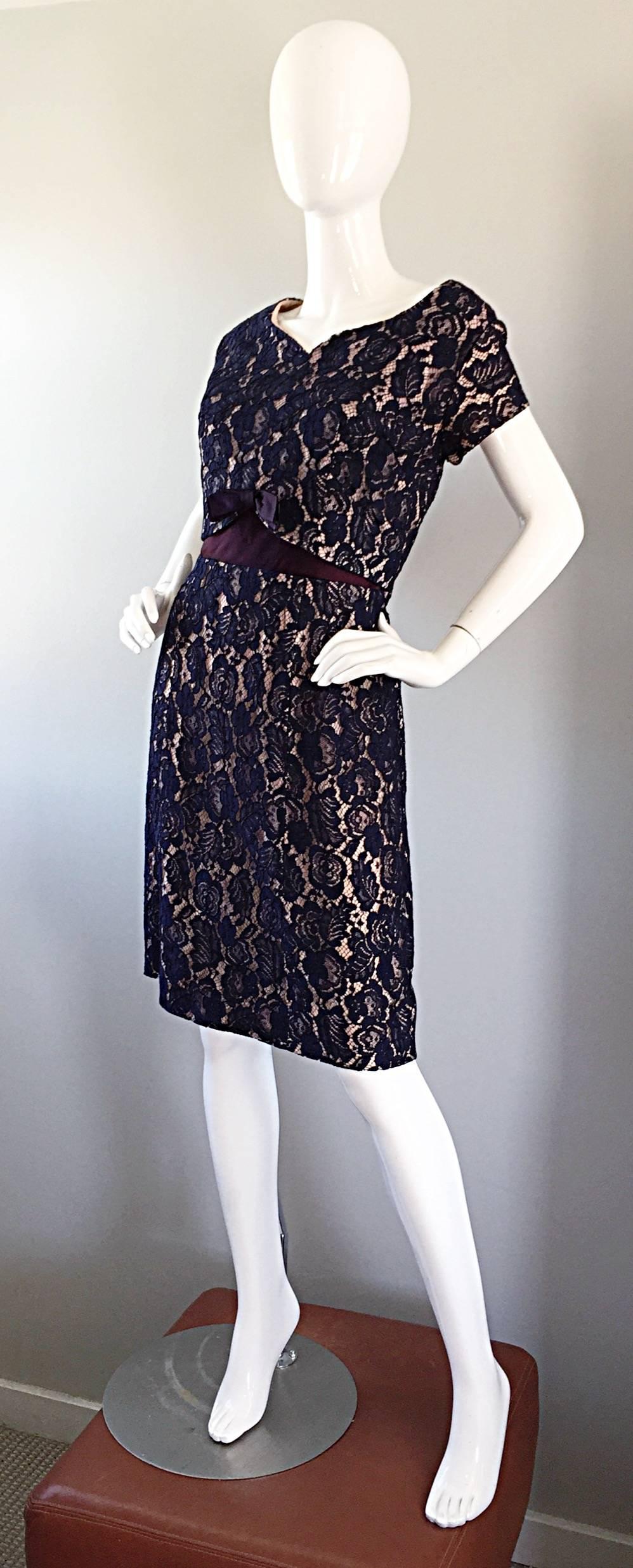 Women's Beautiful 1950s 50s Navy Blue Lace & Nude Silk A - Line Fit & Flare Bow Dress