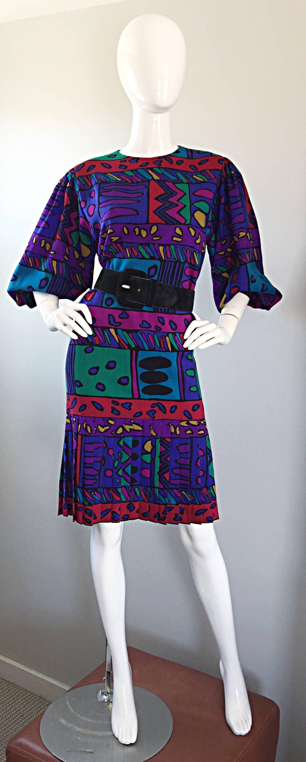 1980er Helga Howie Op - Art Vintage Drop Waist ' Herz ' Druck Buntes Kleid (Violett) im Angebot
