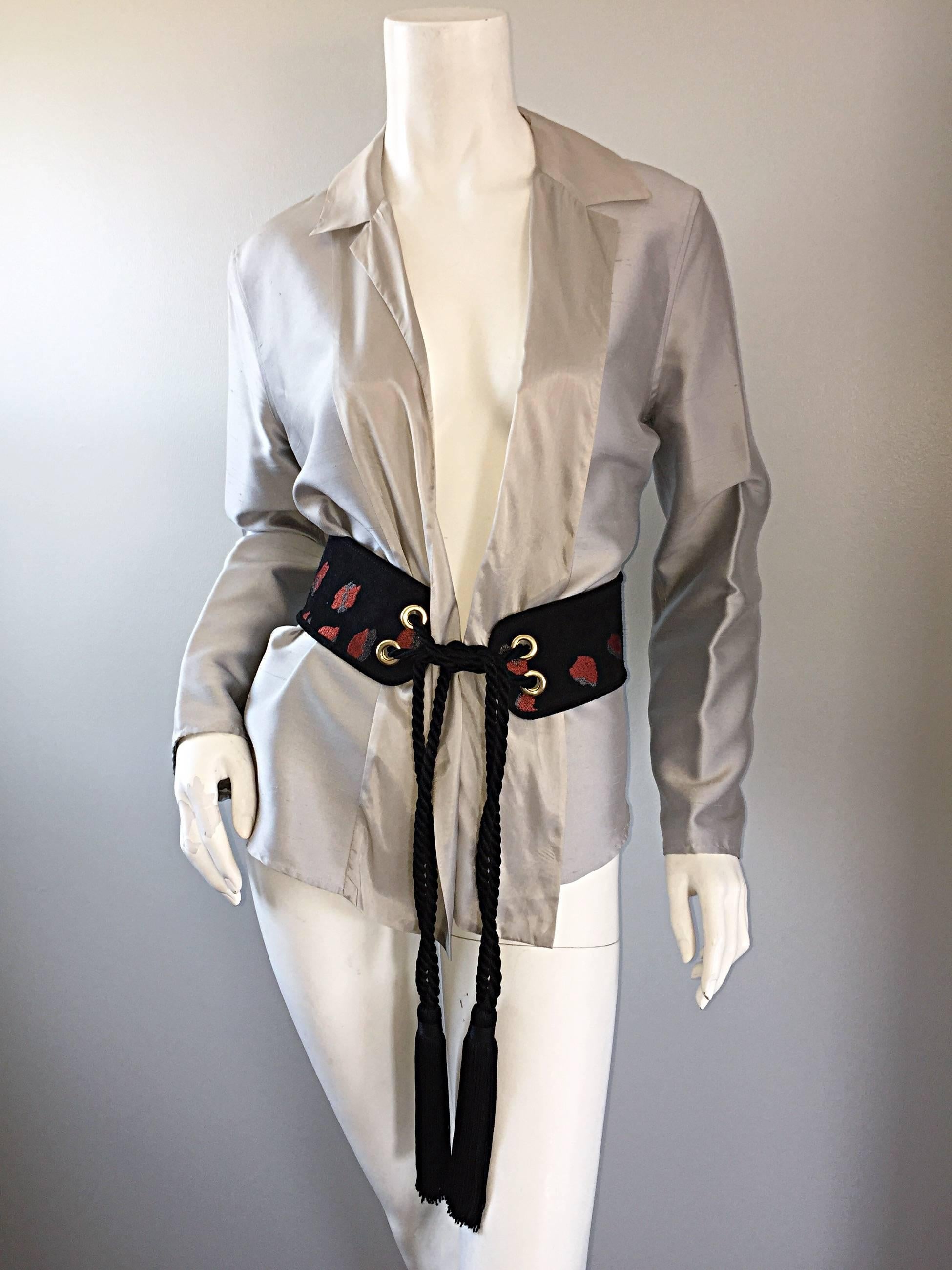 Jil Sander 1990er Seide Silber Metallic Minimalist Asymmetrische Blazer Jacke  Damen im Angebot