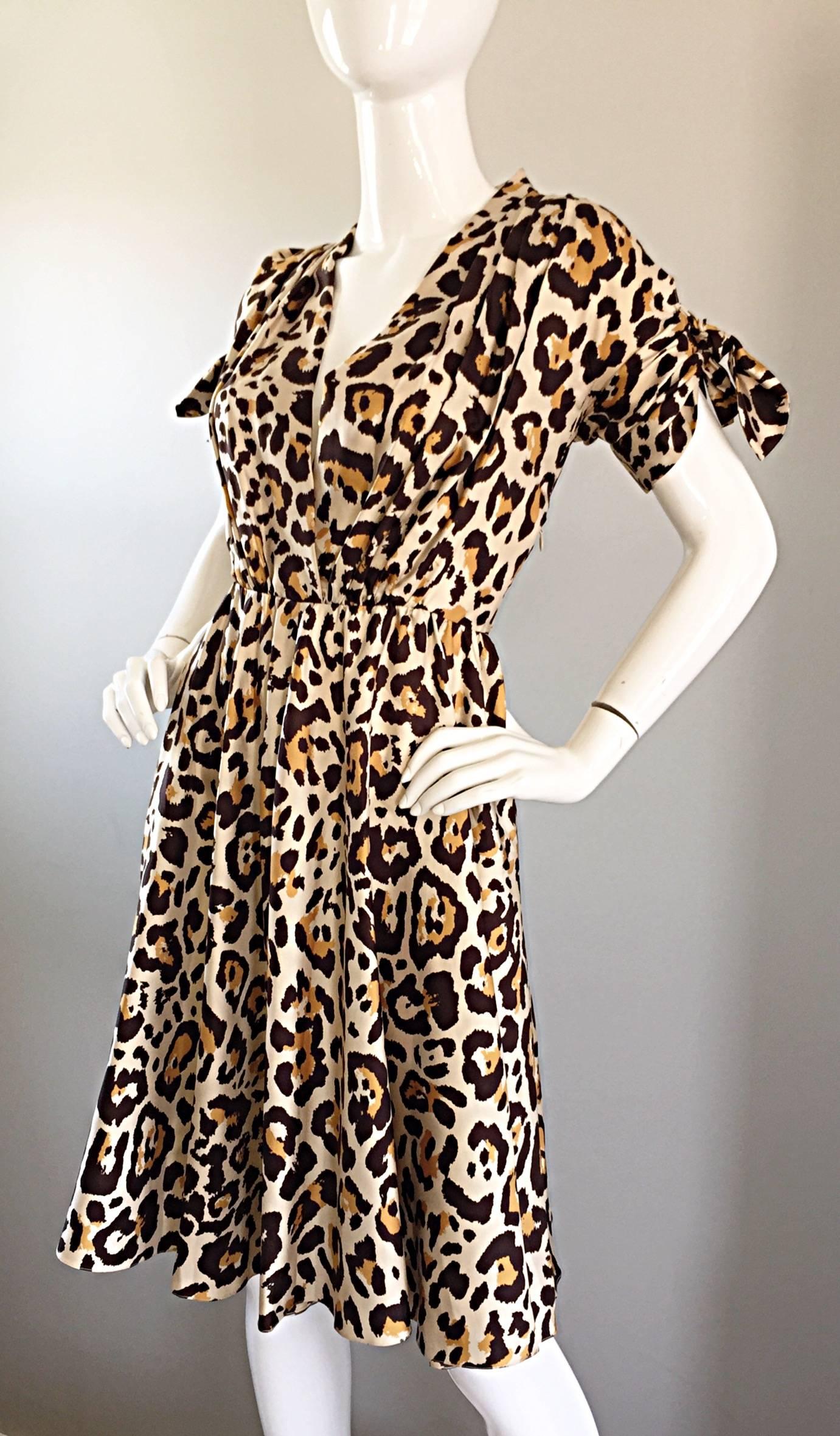 Women's John Galliano Christian Dior Size 10 Leopard Cheetah 1940s Style Silk Dress