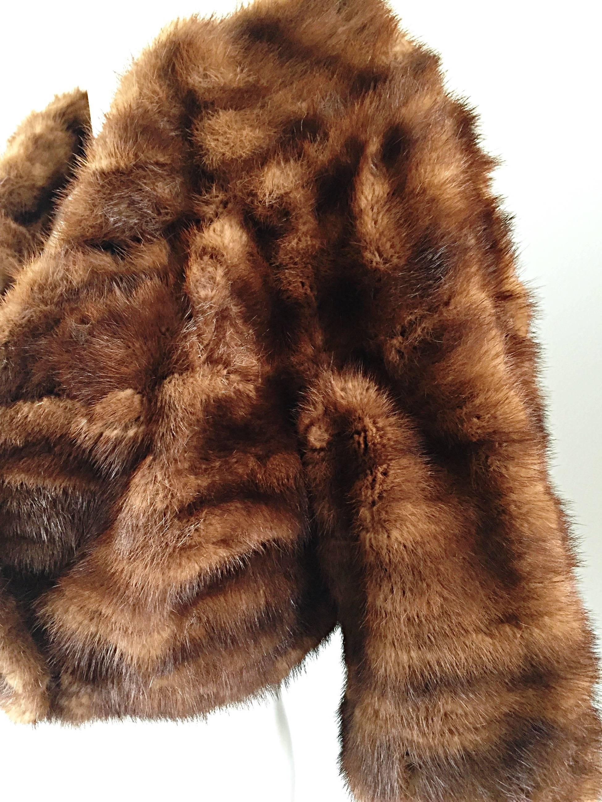 Luxurious 1950s 50s Vintage Brown Mink Cropped Chubby 3/4 Sleeve Bolero Jacket  In Excellent Condition In San Diego, CA